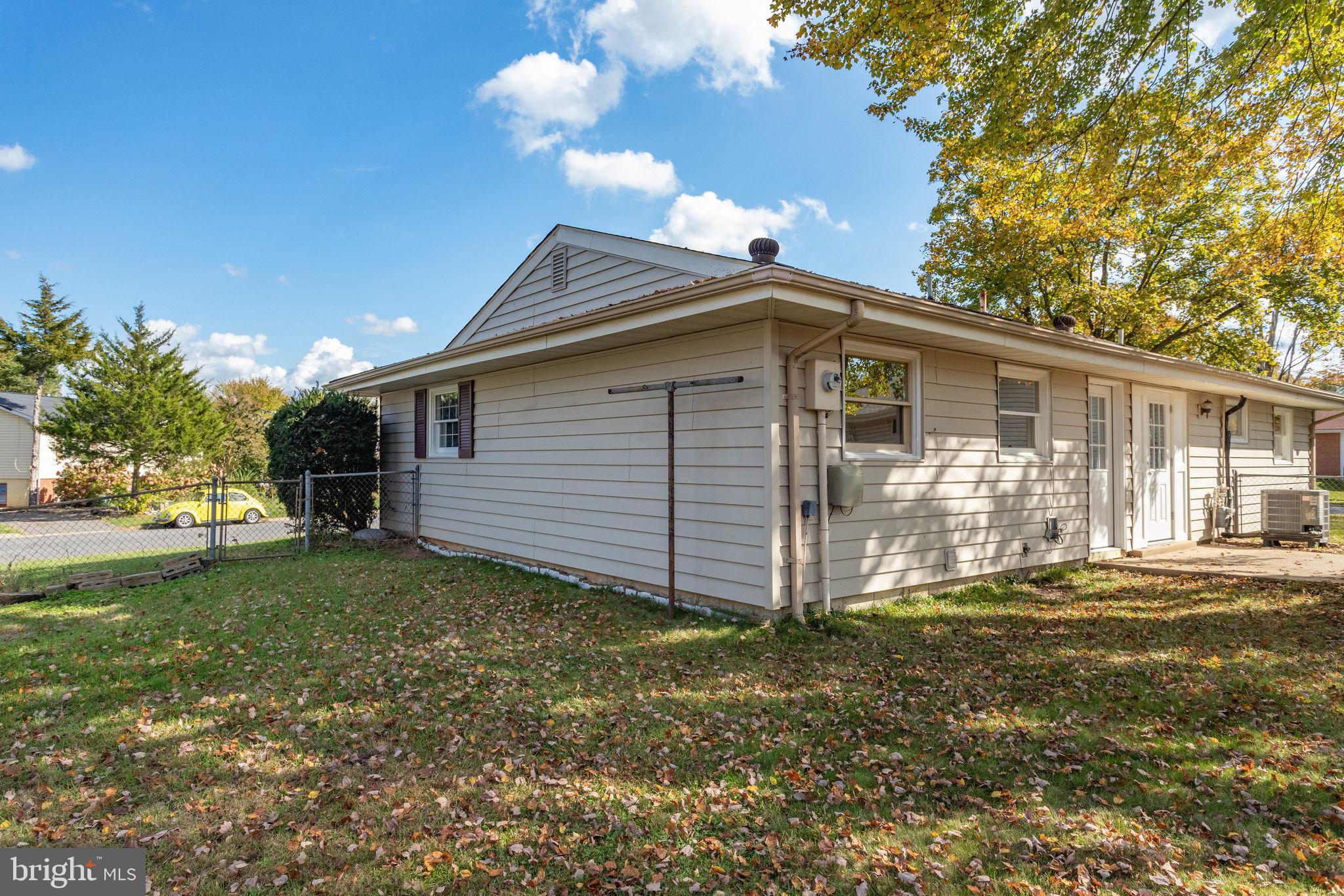 STERLING  PARK - Residential Lease