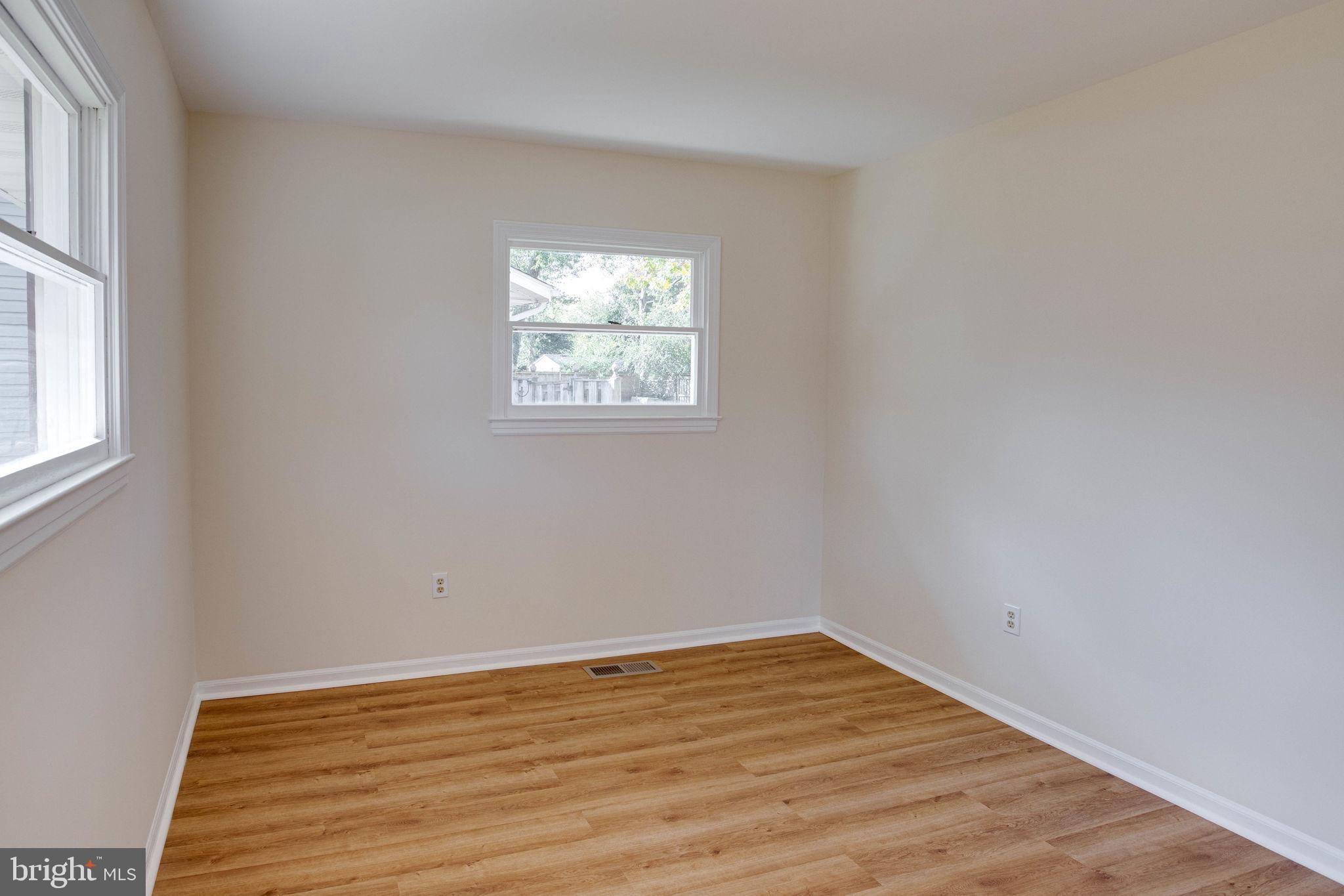 STERLING  PARK - Residential Lease