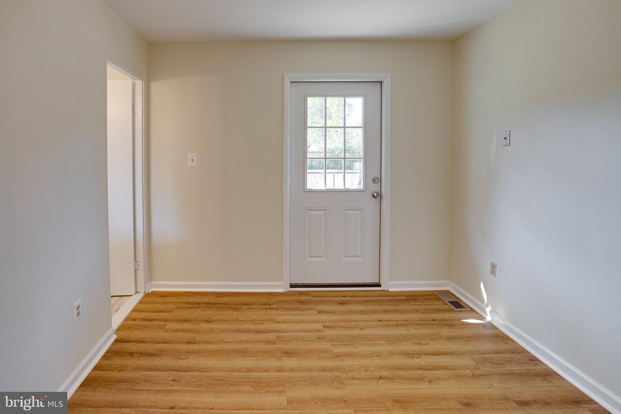 STERLING  PARK - Residential Lease