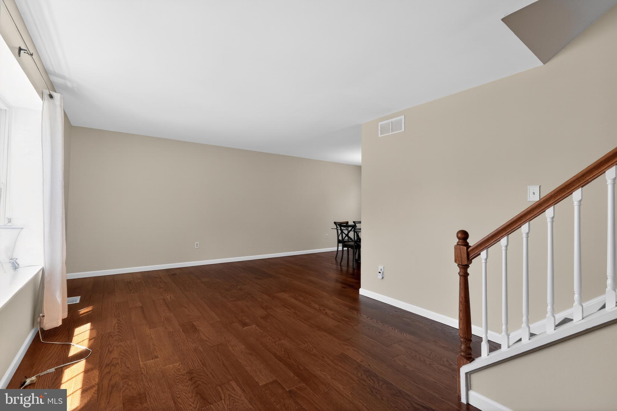 1212 WEDGEWOOD DRIVE