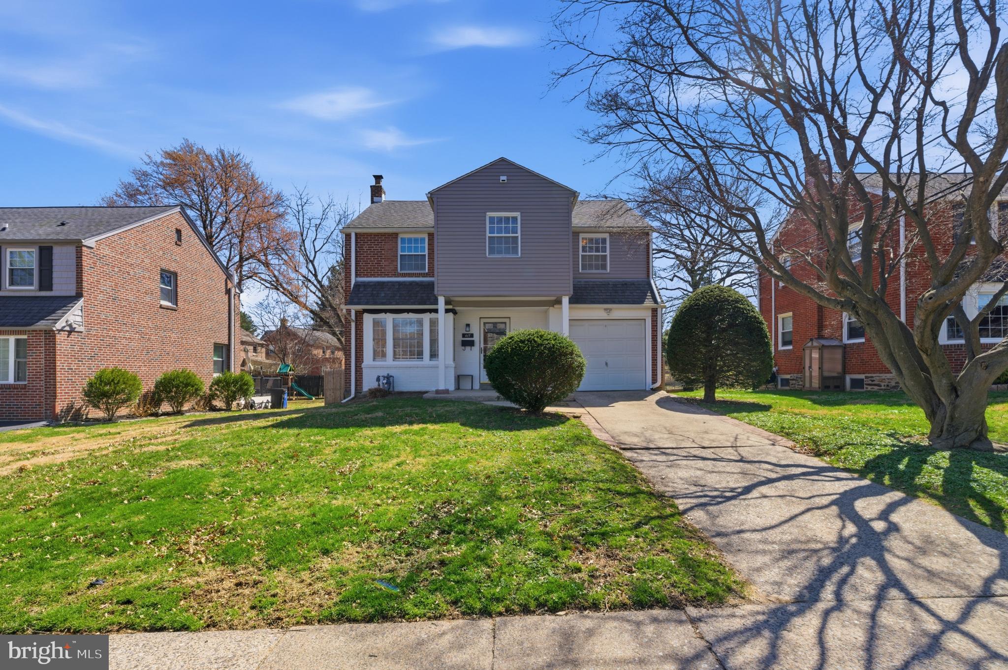 WOODMERE - Residential