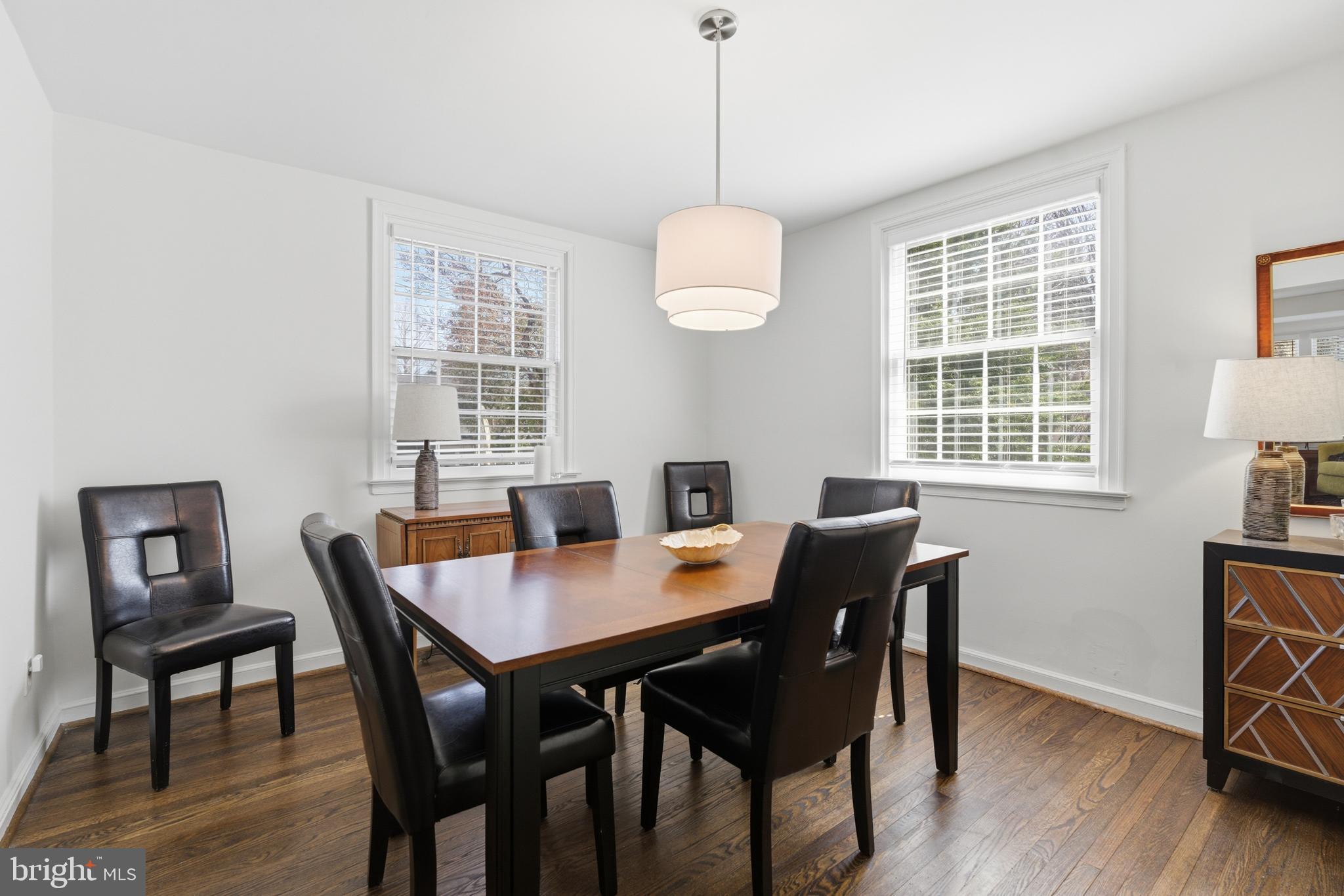 WOODMERE - Residential