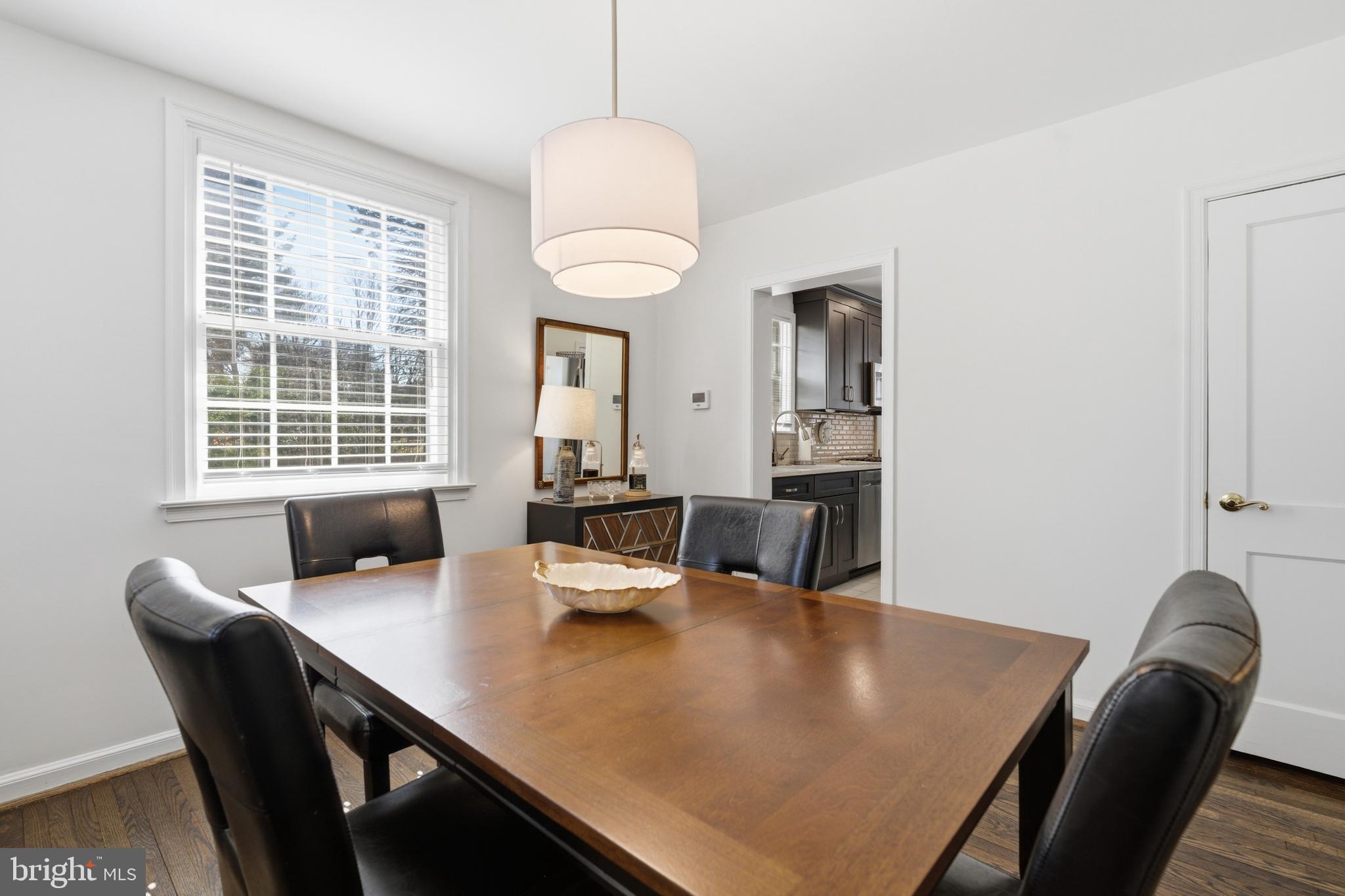 WOODMERE - Residential