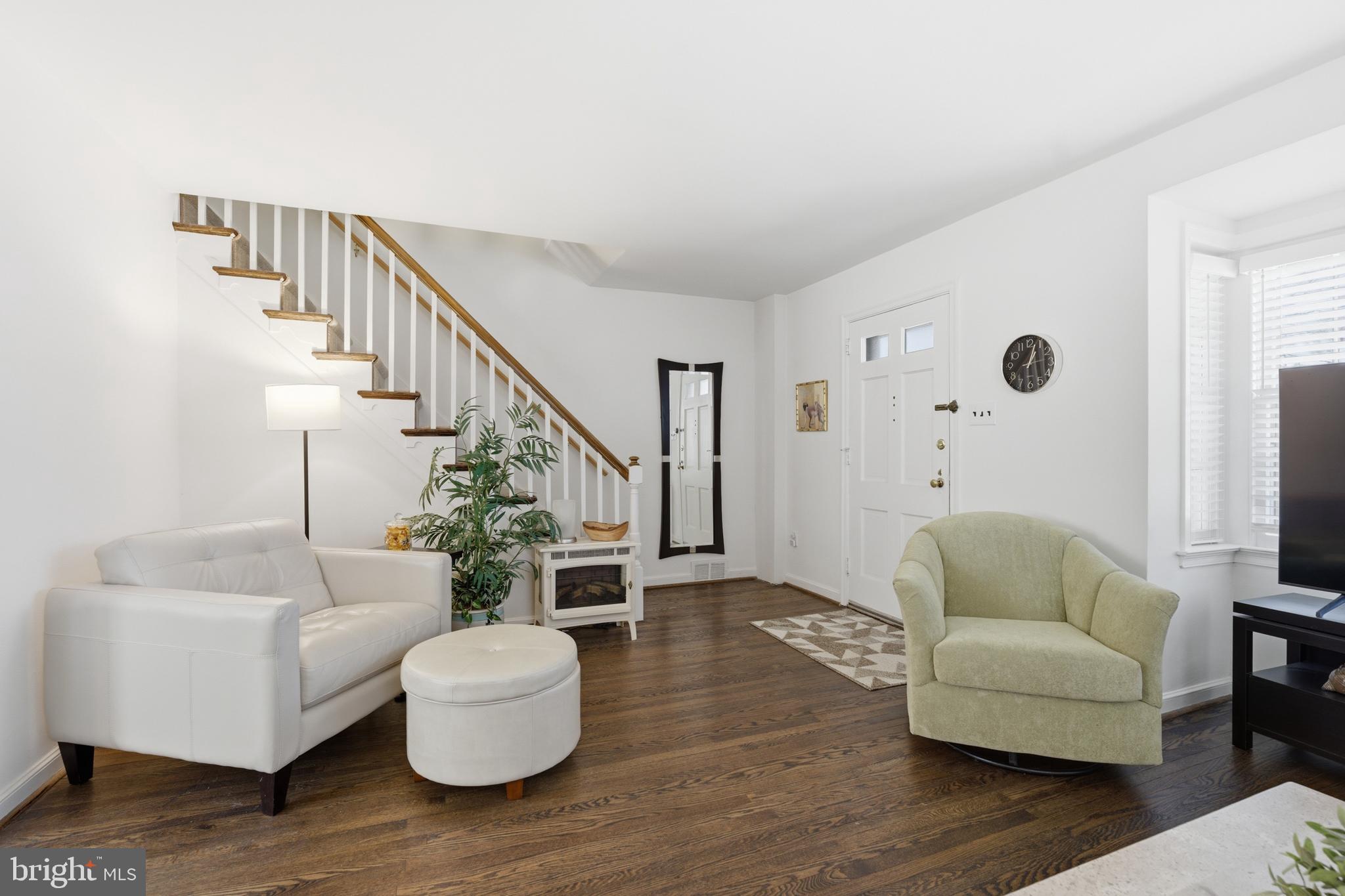 WOODMERE - Residential