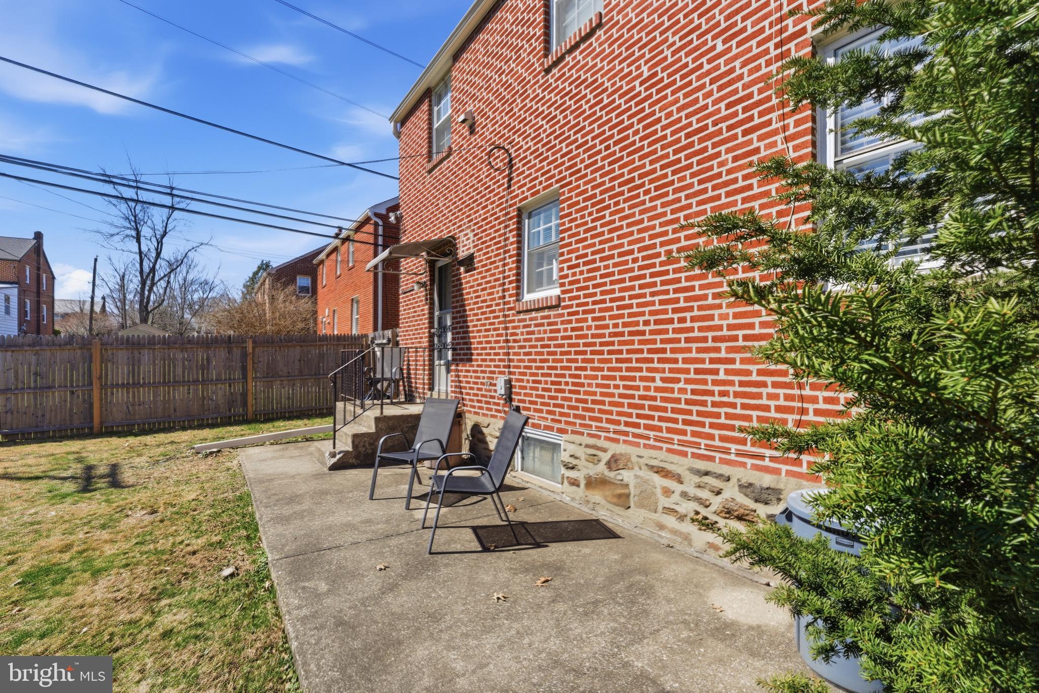 WOODMERE - Residential