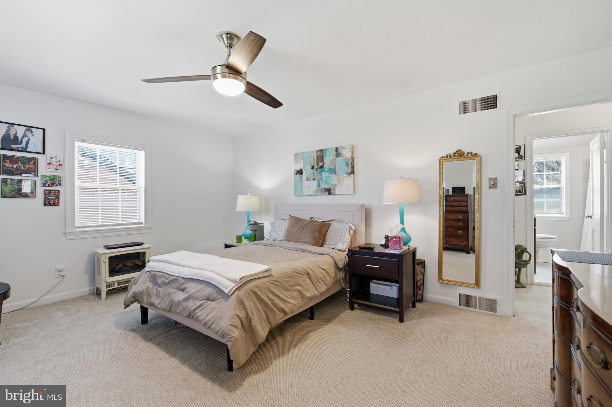 WOODMERE - Residential