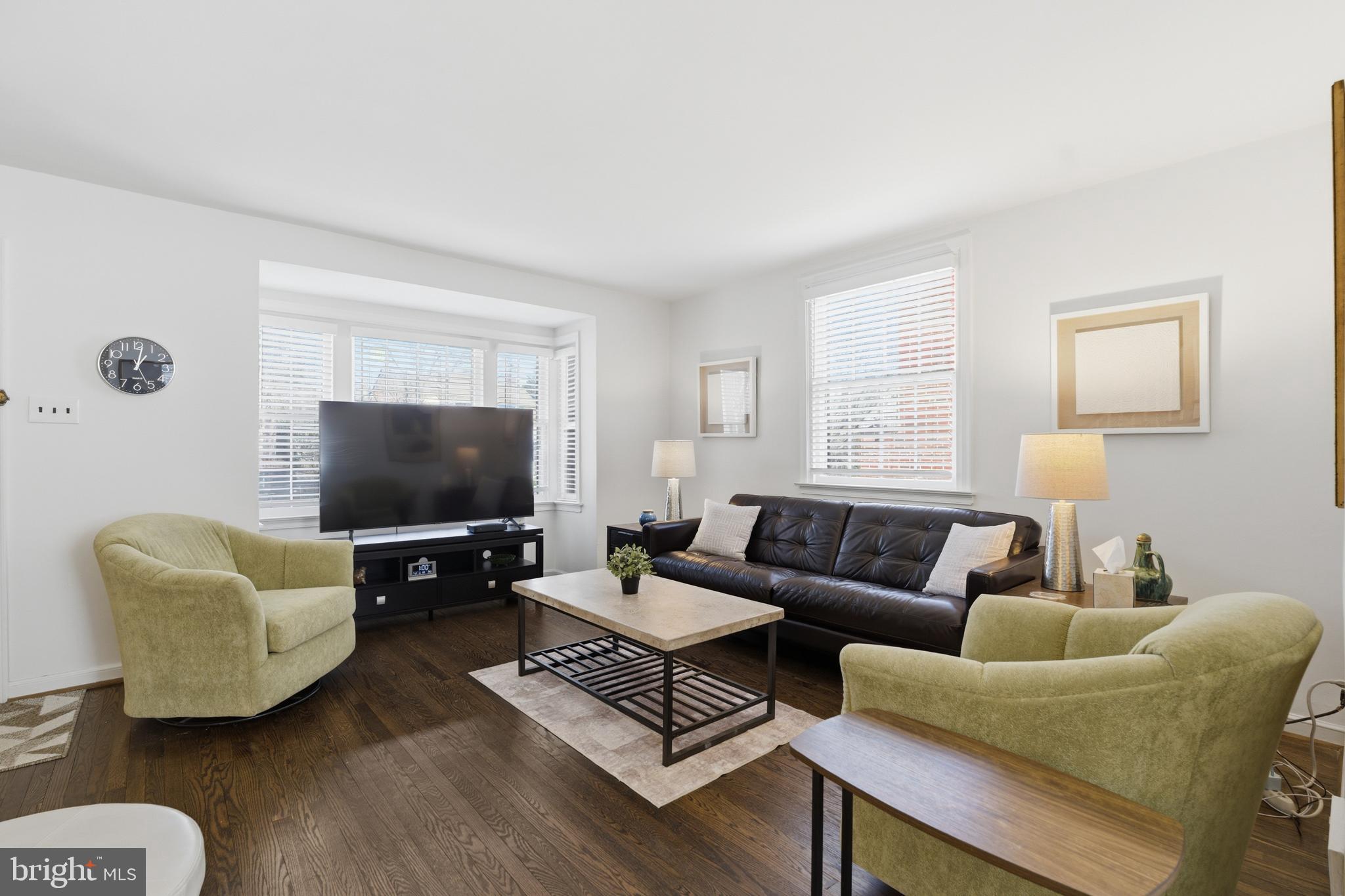 WOODMERE - Residential