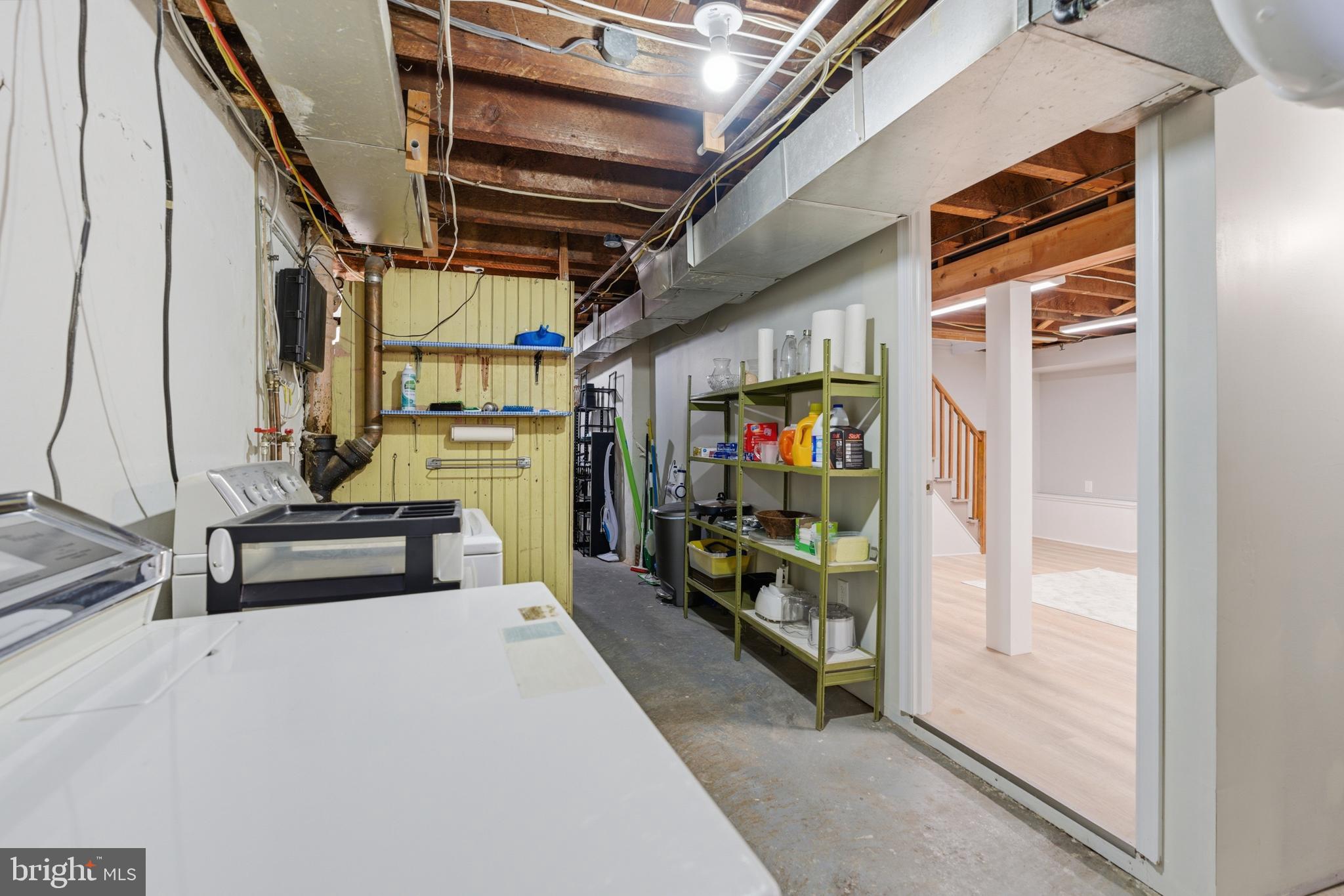 WOODMERE - Residential