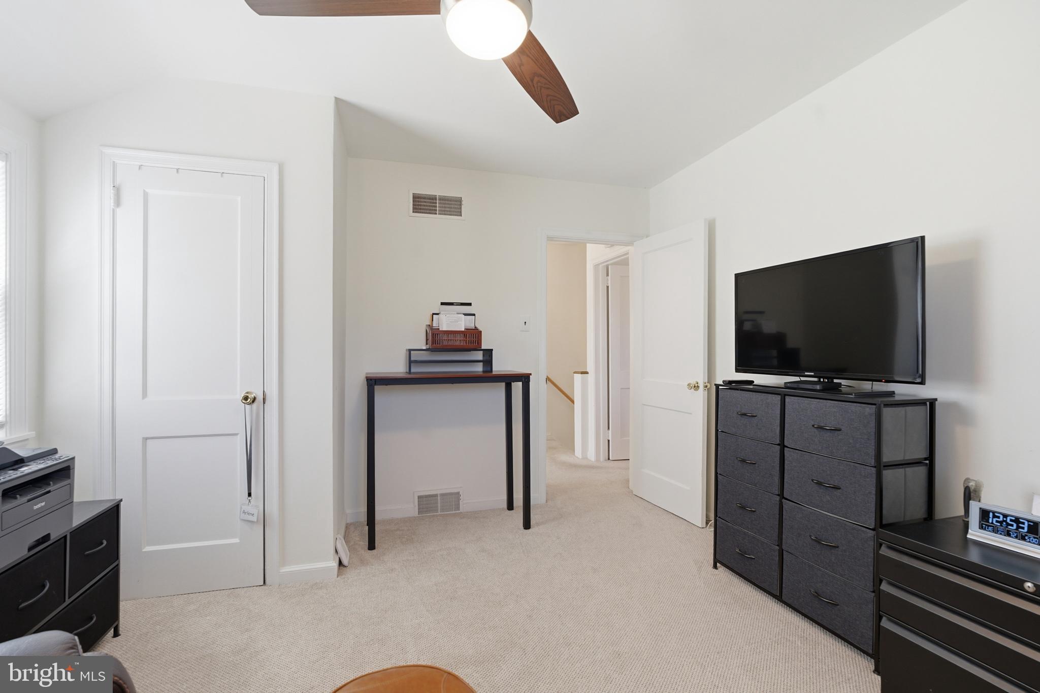 WOODMERE - Residential