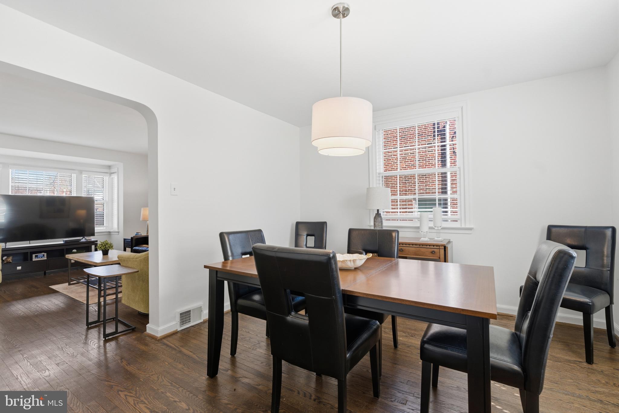 WOODMERE - Residential