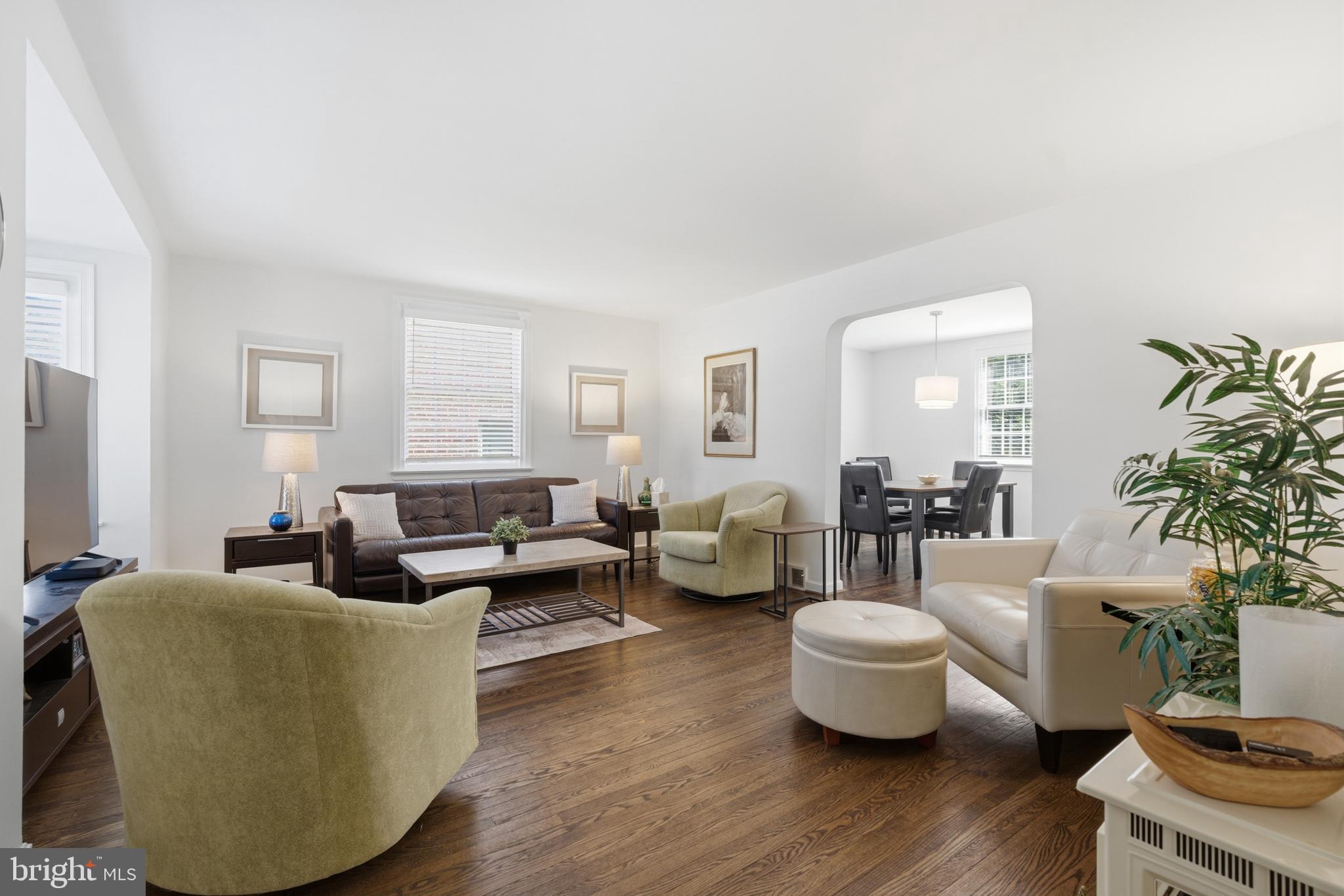 WOODMERE - Residential