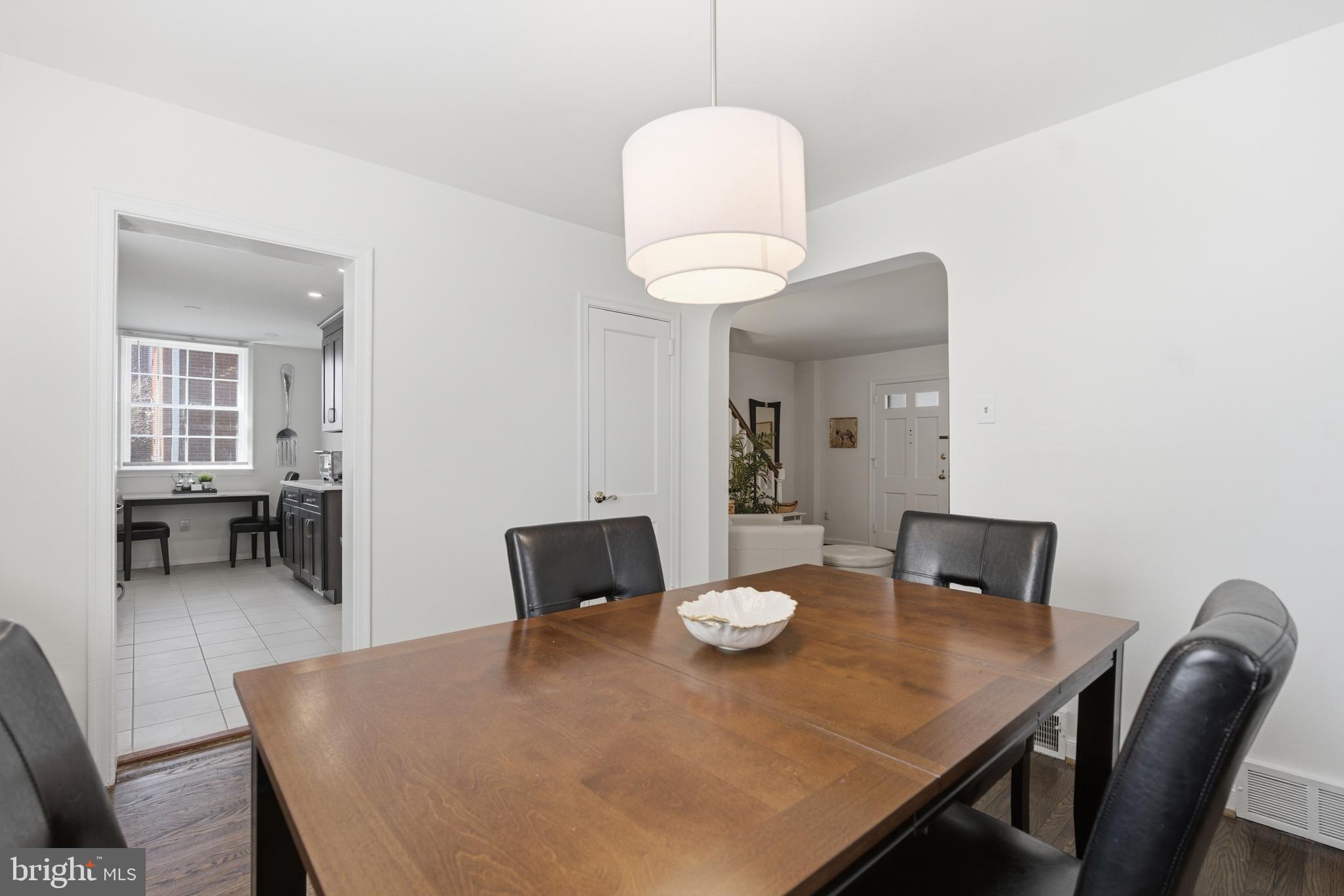 WOODMERE - Residential