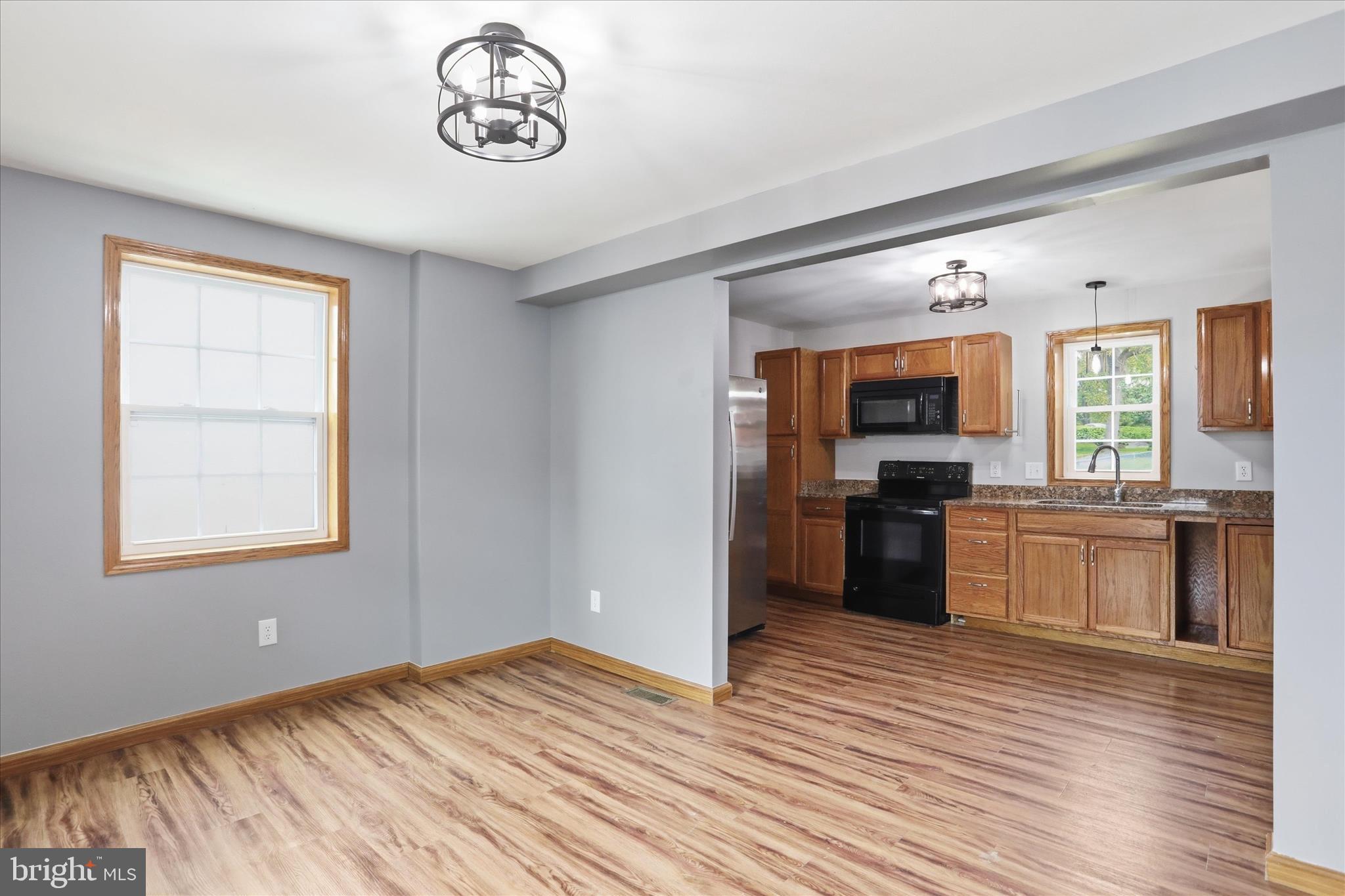 KEEDYSVILLE - Residential