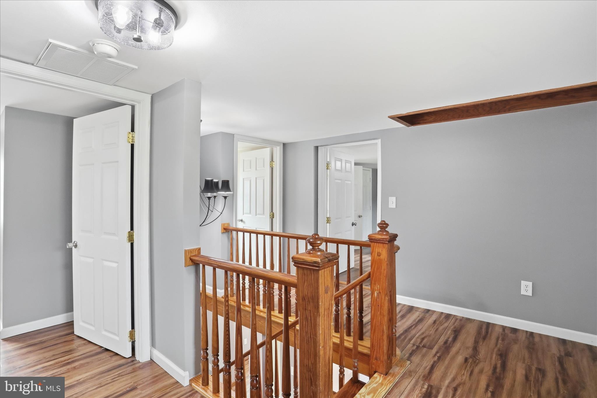 KEEDYSVILLE - Residential