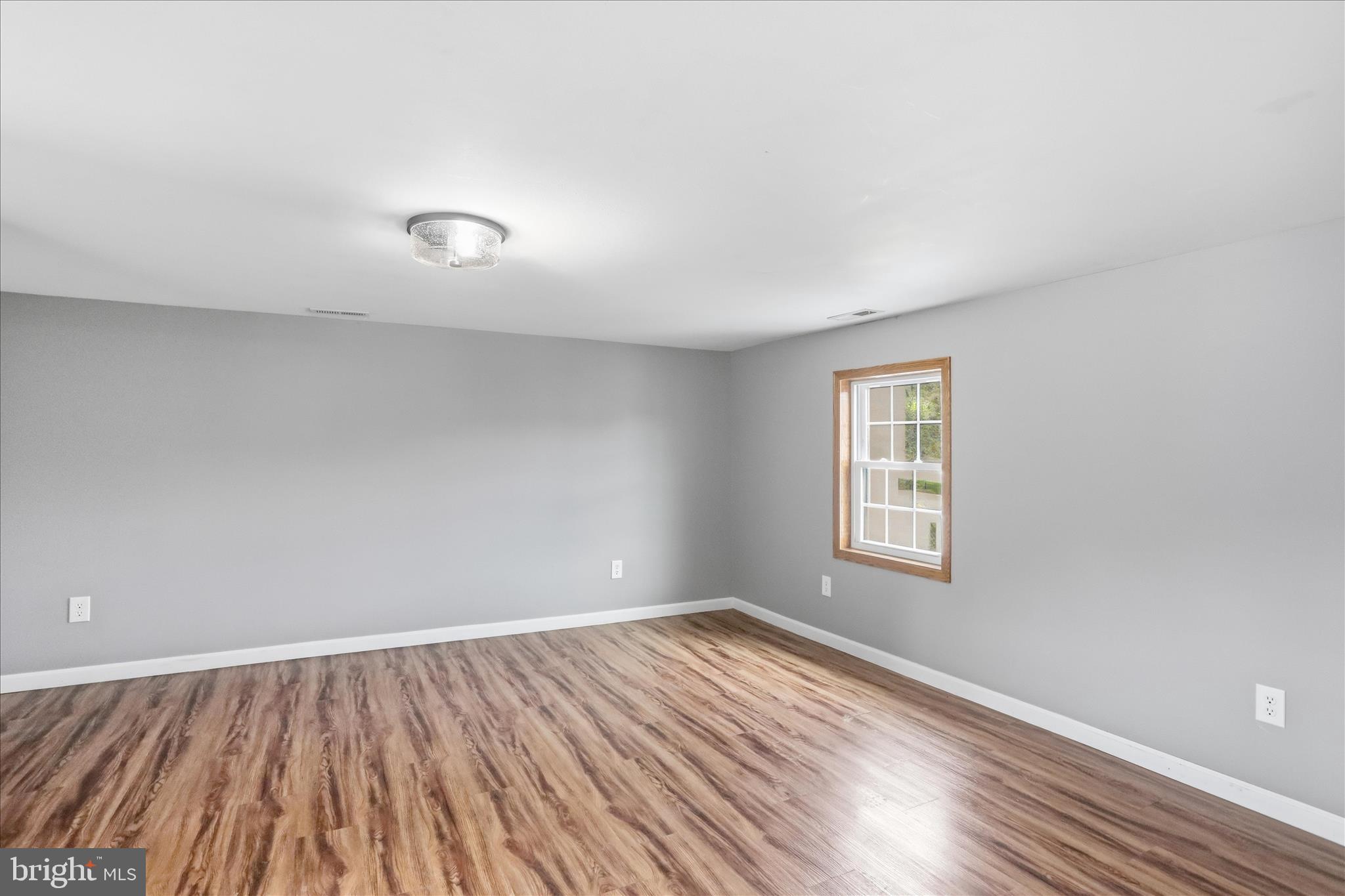 KEEDYSVILLE - Residential