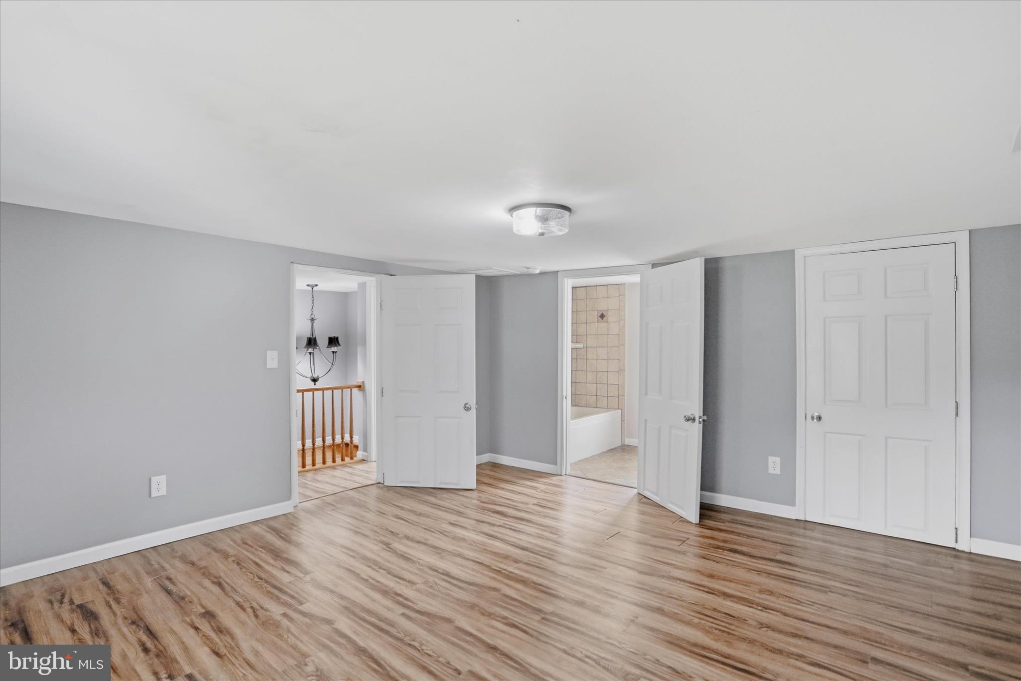 KEEDYSVILLE - Residential