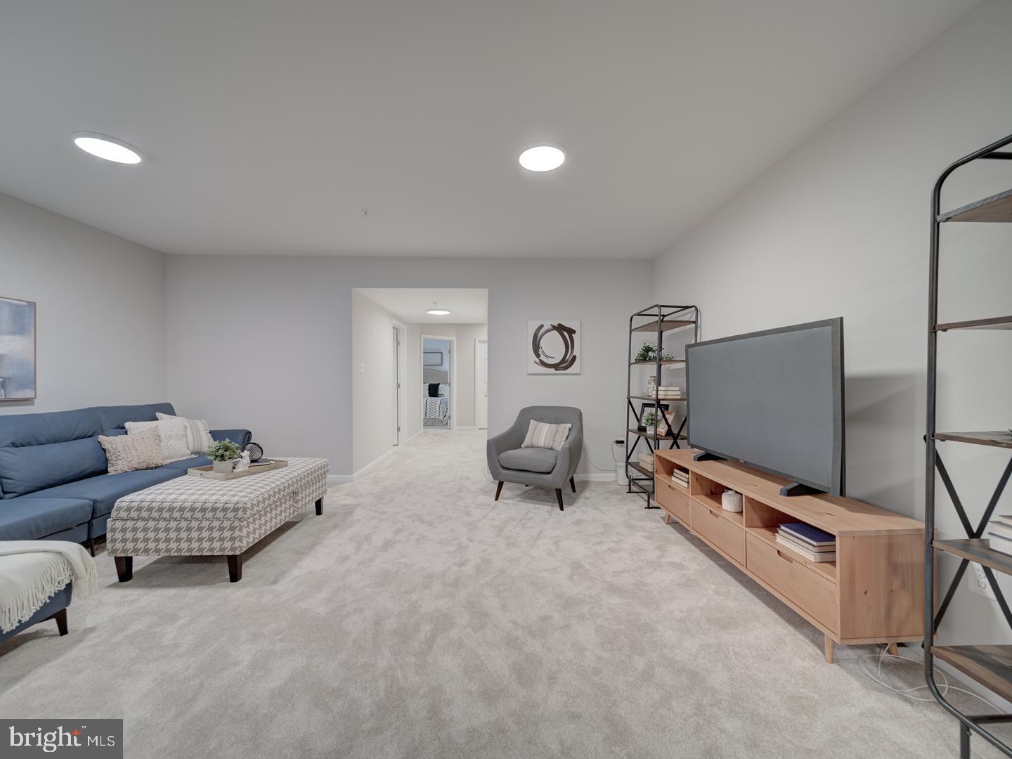 LAKELANDS - Residential