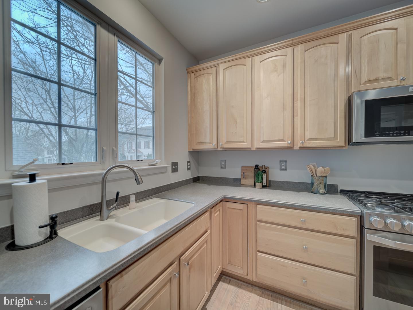 LAKELANDS - Residential