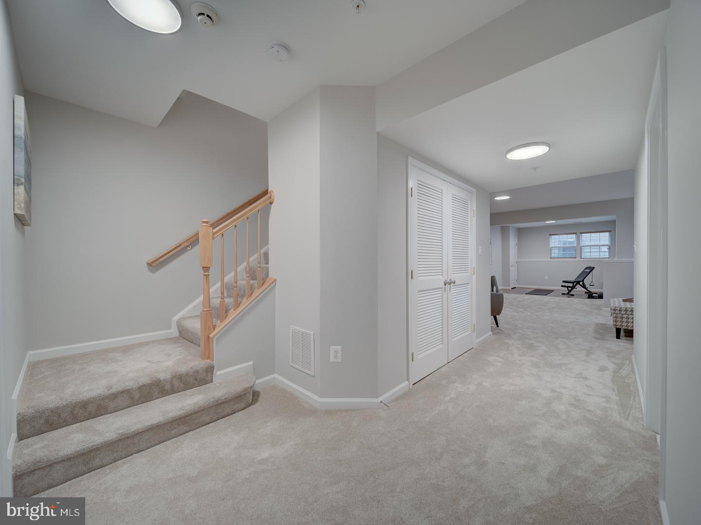 LAKELANDS - Residential