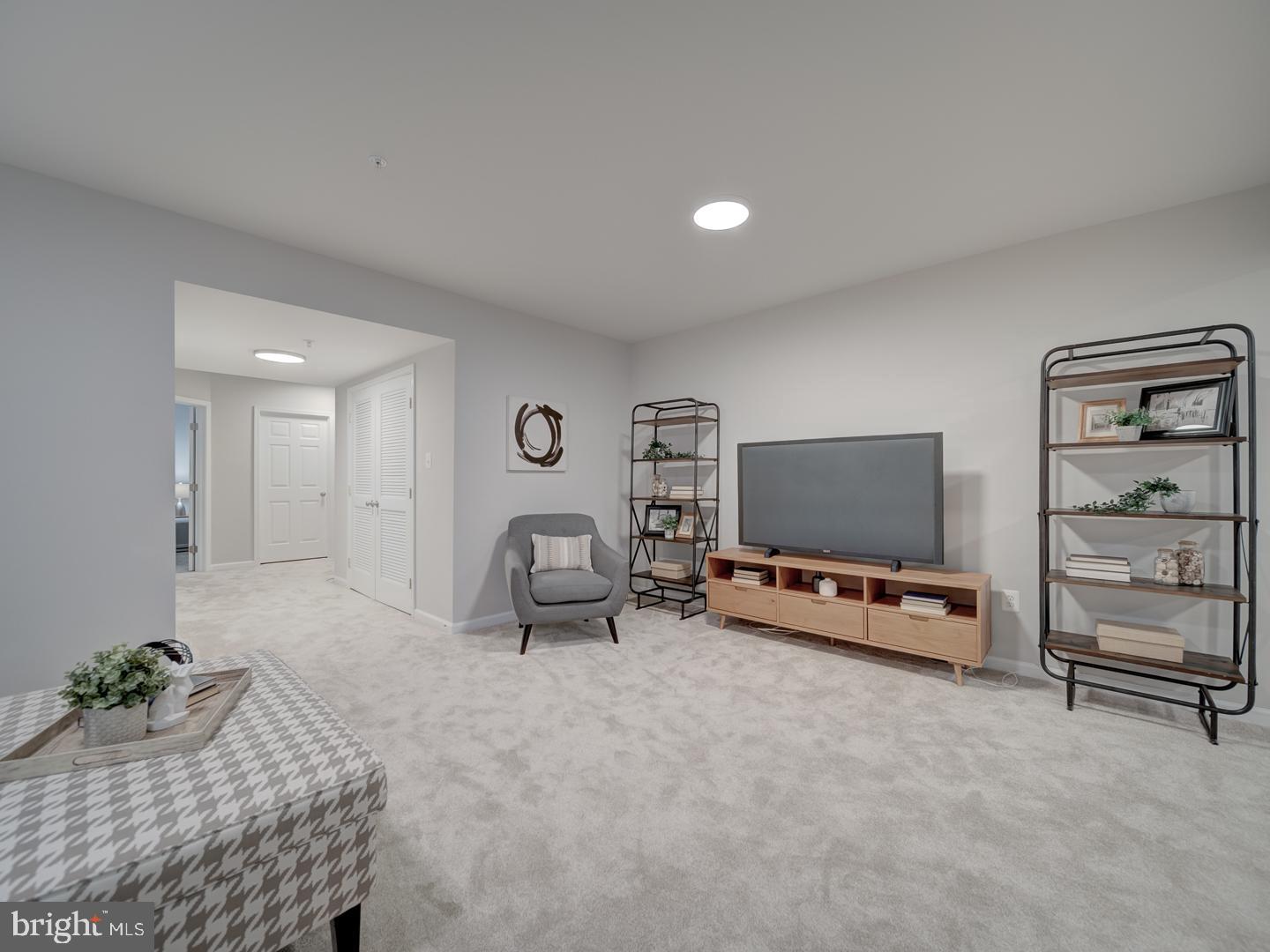 LAKELANDS - Residential