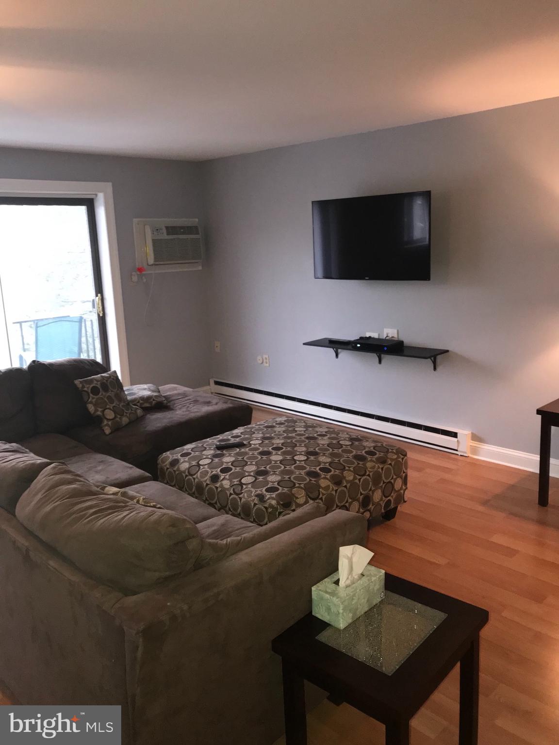 HAVERFORD HILL - Residential