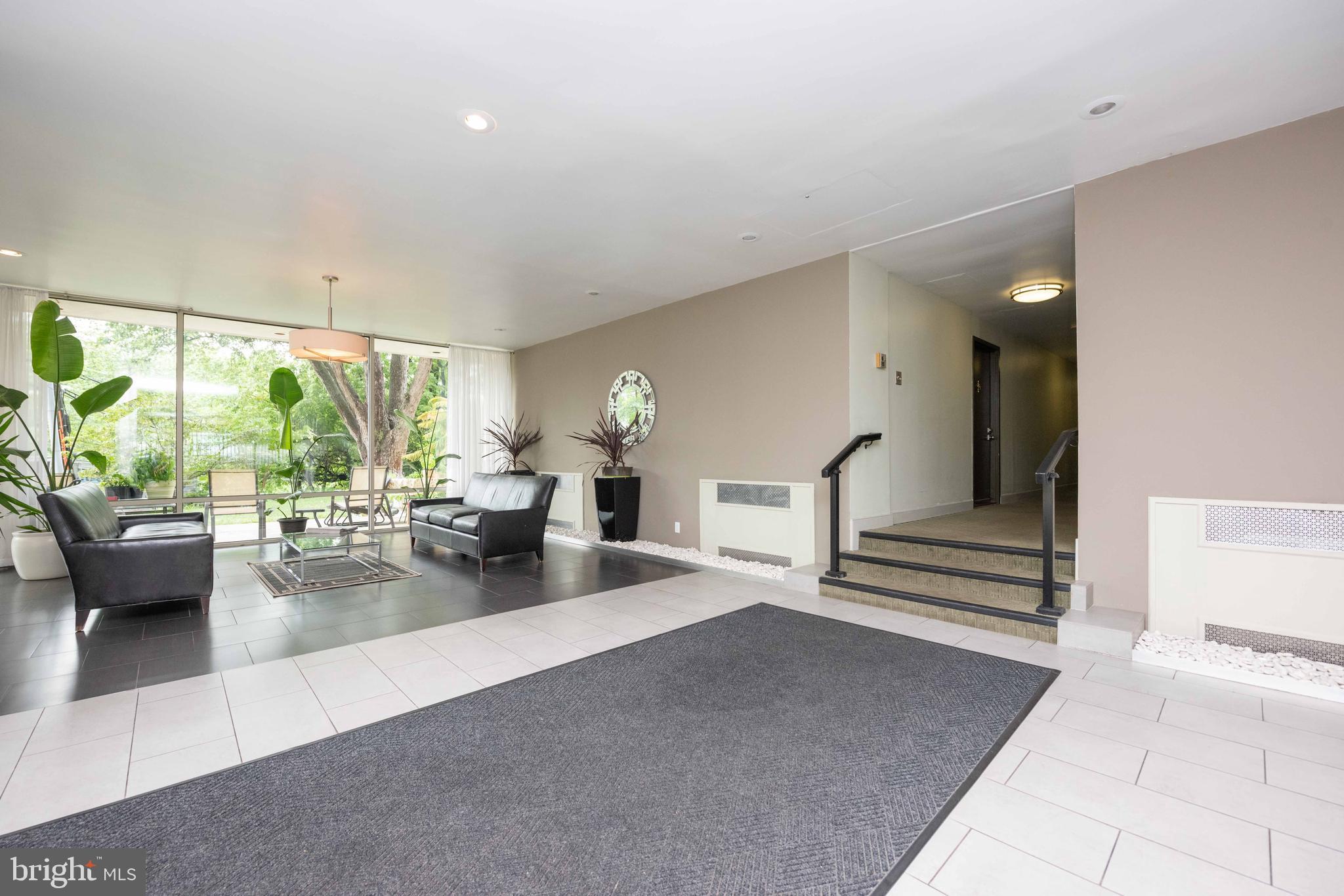 ARLINGTON - Residential Lease