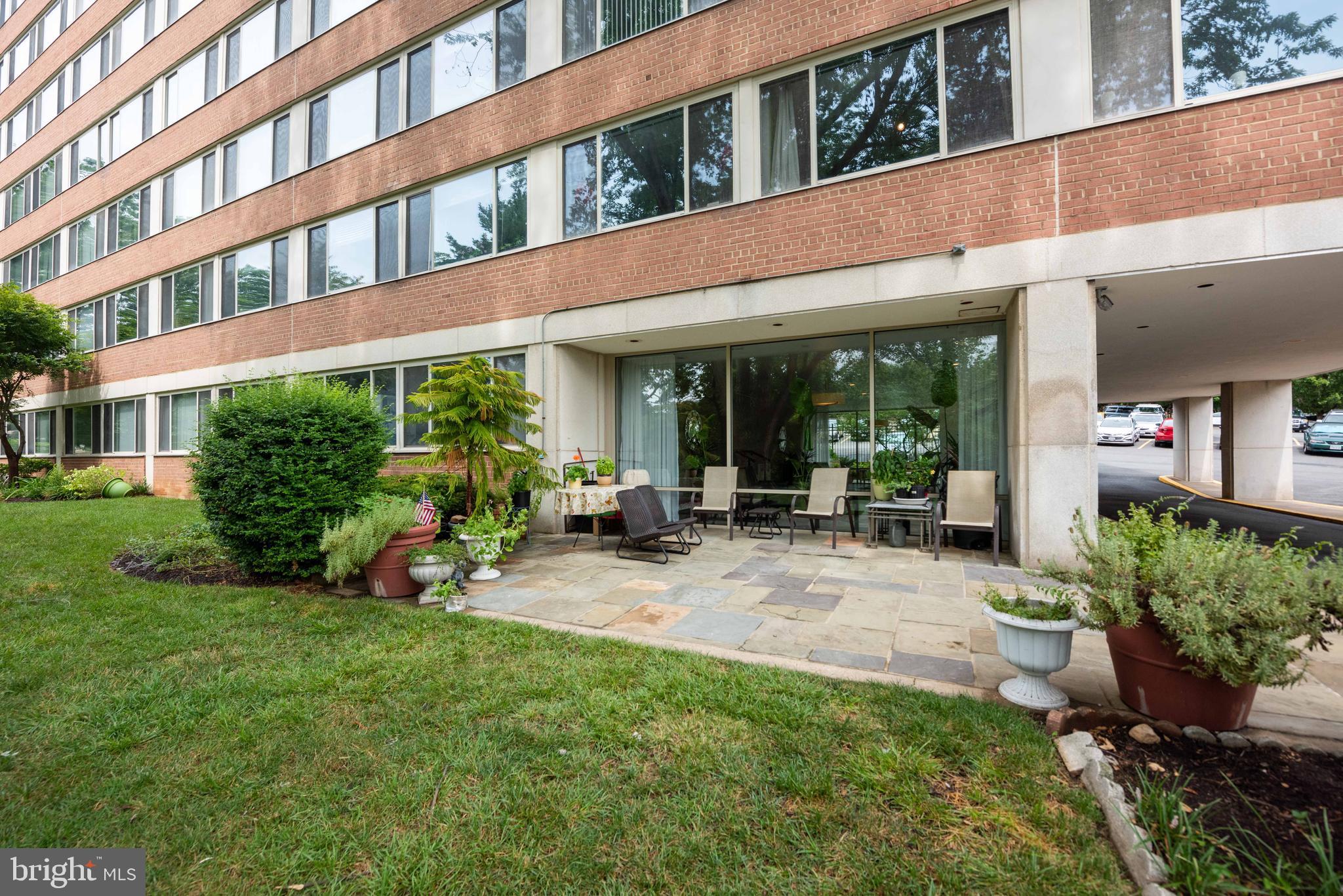 ARLINGTON - Residential Lease