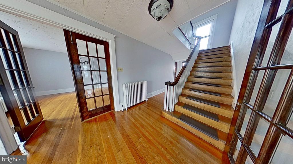 Photo of 2513 W Market Street, YORK, PA 17404 (MLS # PAYK2095398)