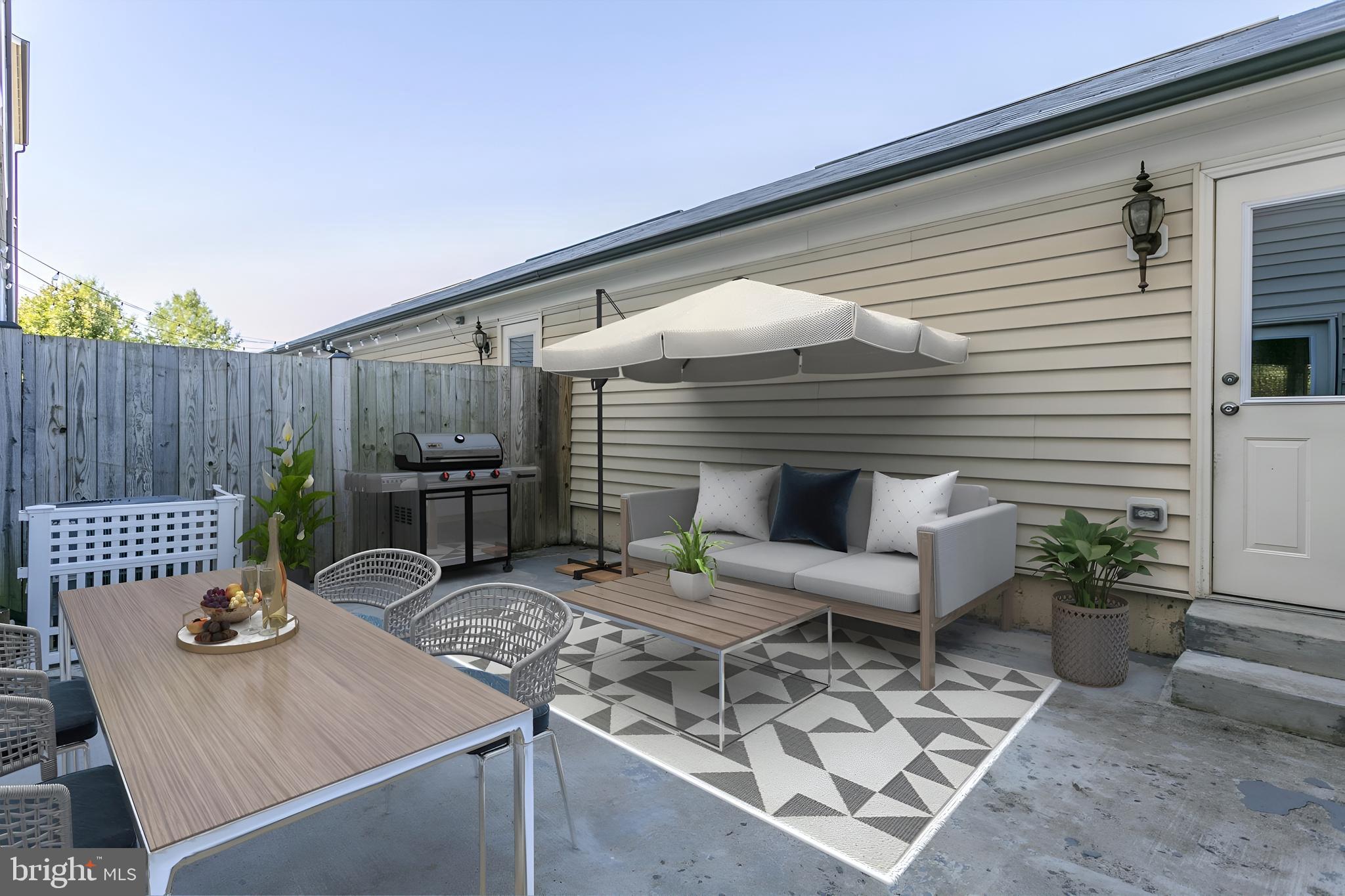 VICTORY LAKES - Residential