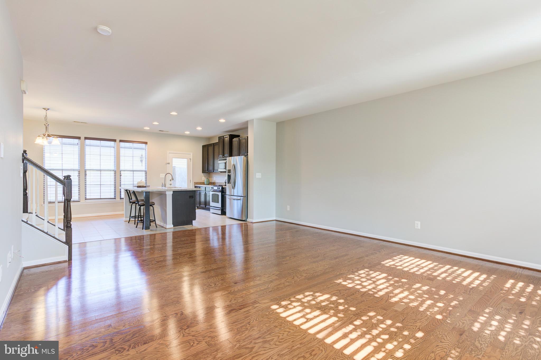 VICTORY LAKES - Residential