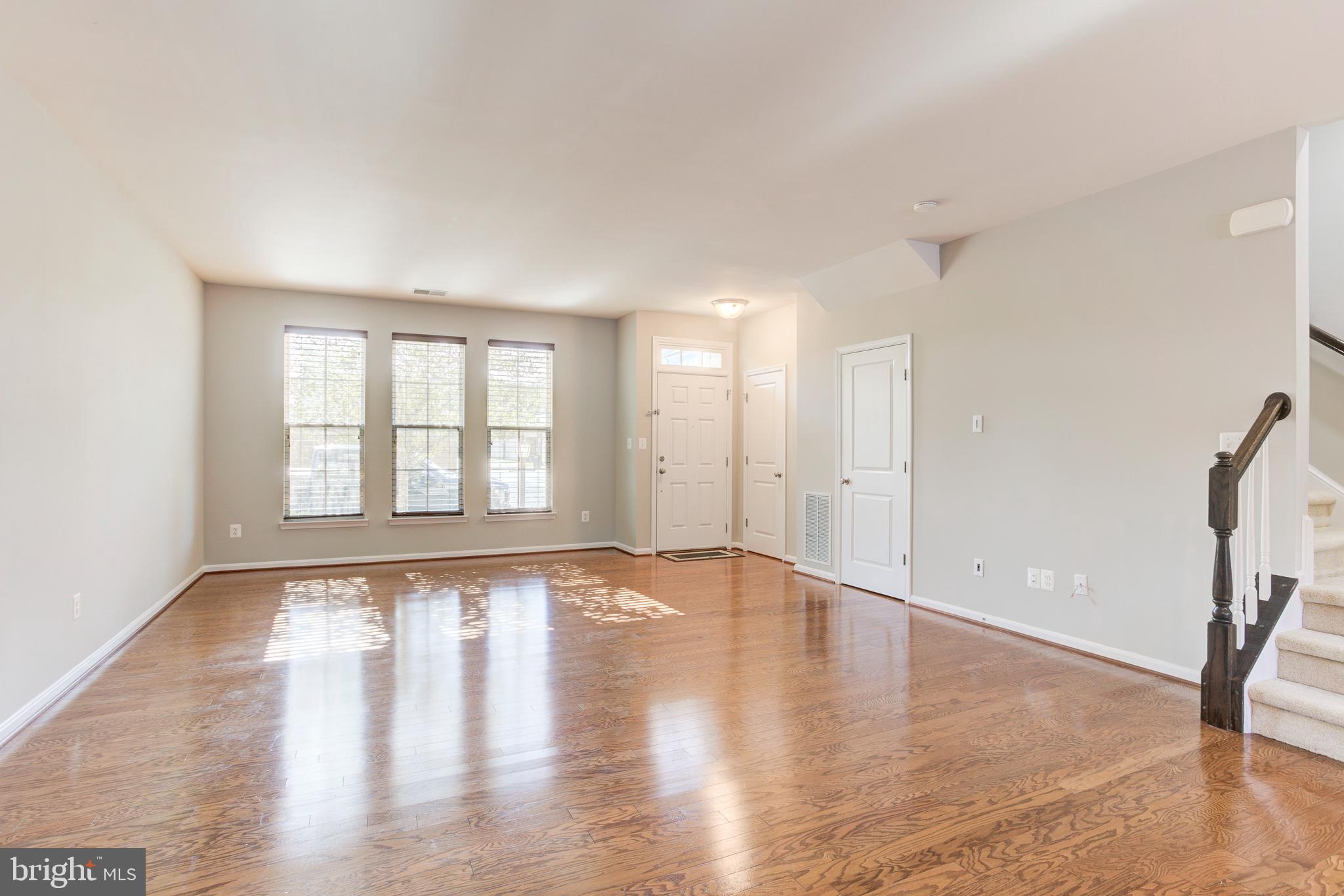 VICTORY LAKES - Residential