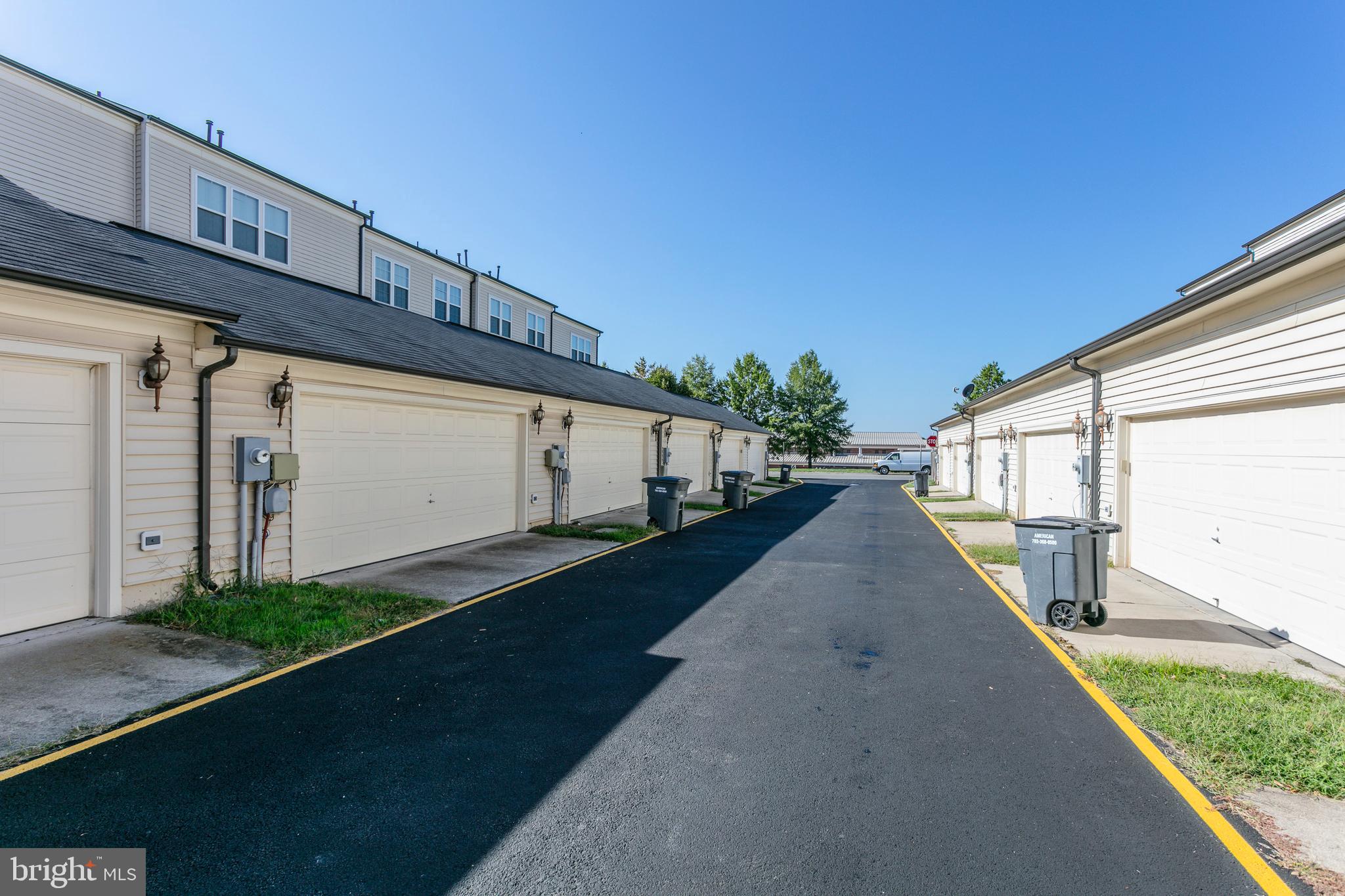 VICTORY LAKES - Residential