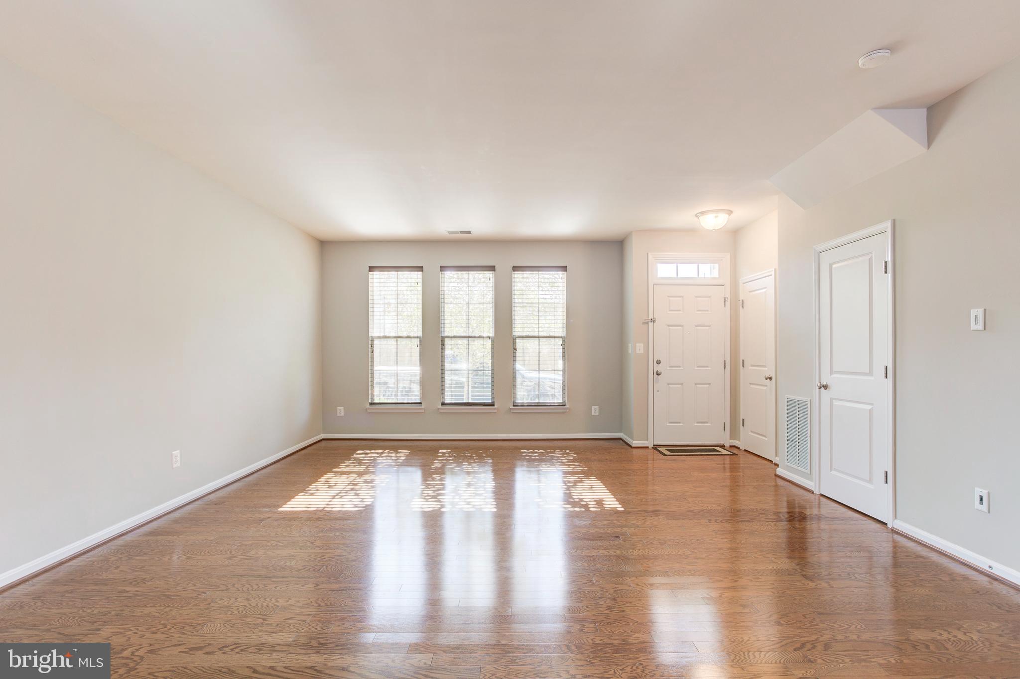 VICTORY LAKES - Residential