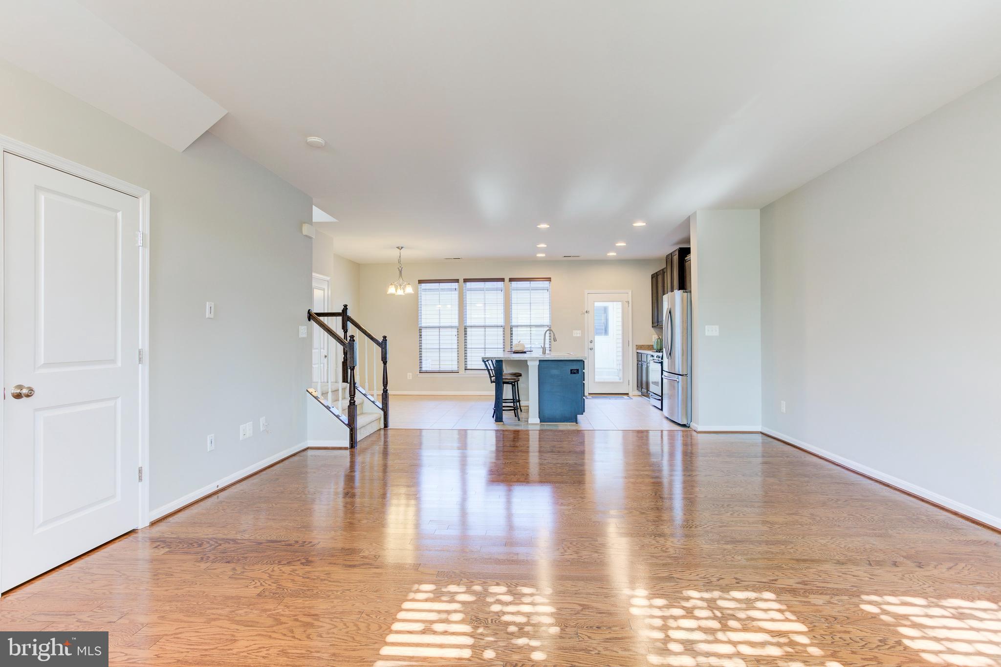 VICTORY LAKES - Residential