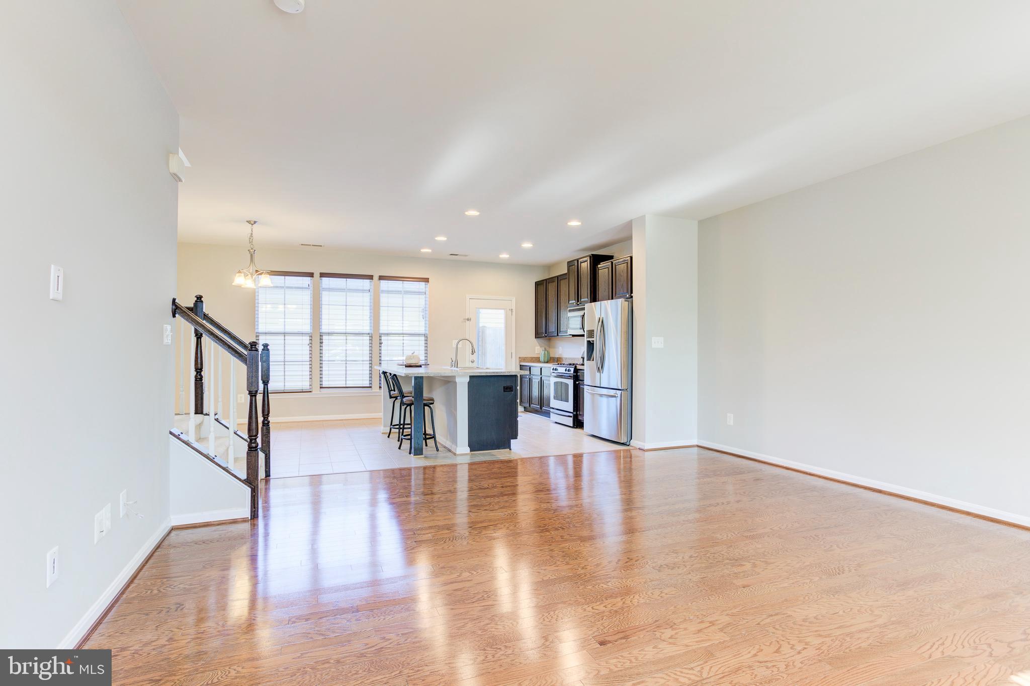 VICTORY LAKES - Residential