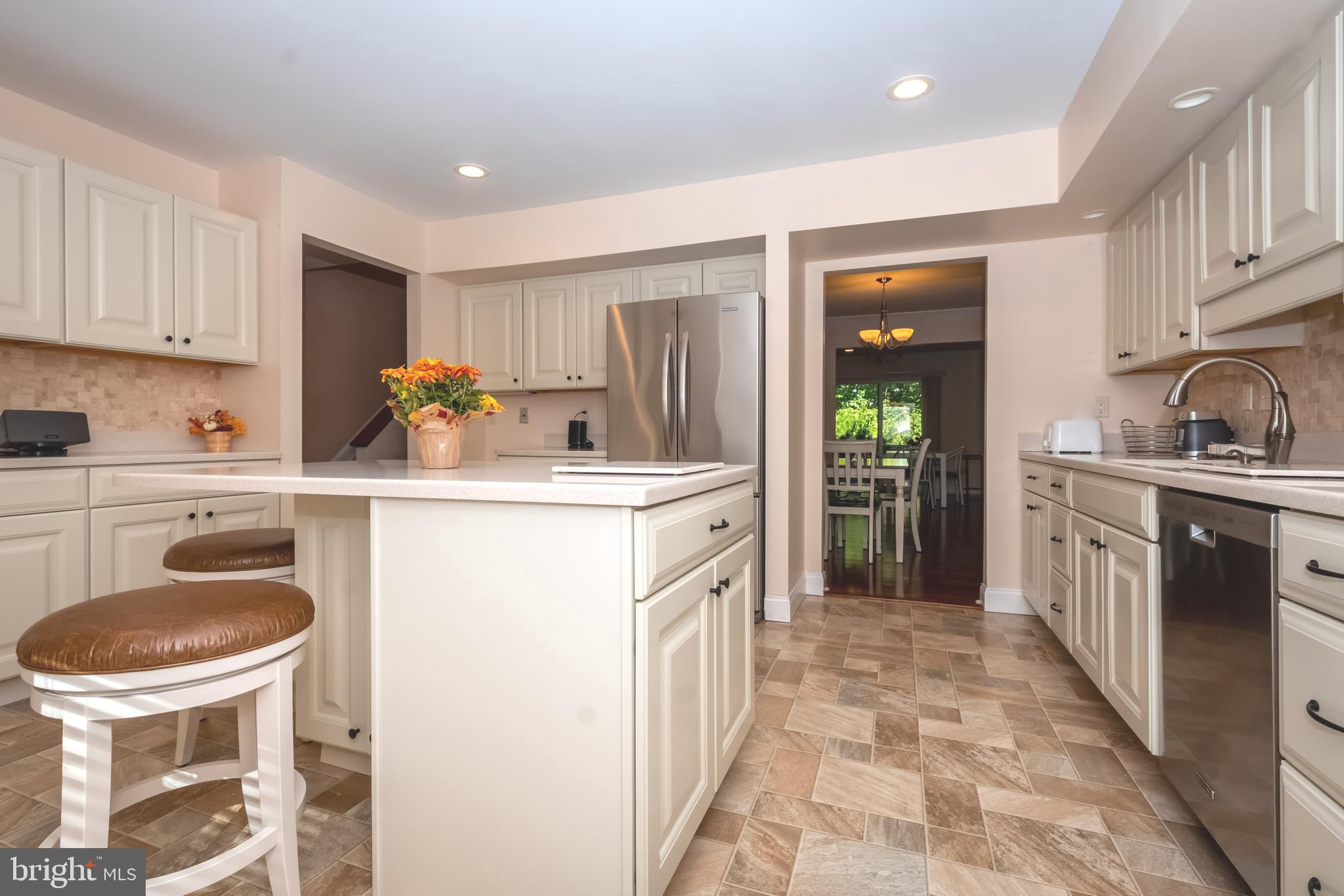 VALLEYWOOD AT FIVE FARMS - Residential