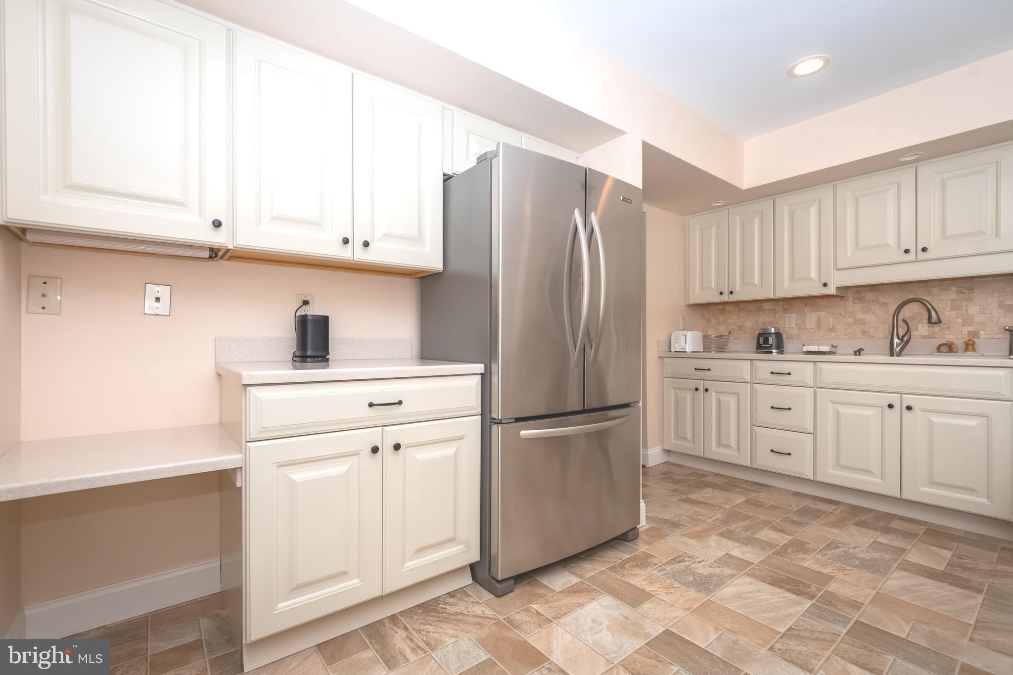 VALLEYWOOD AT FIVE FARMS - Residential