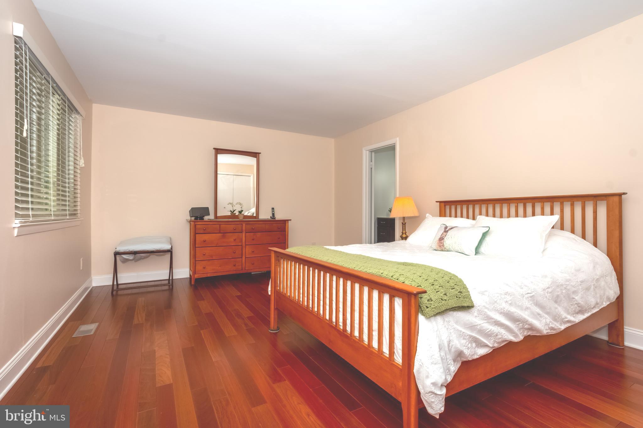 VALLEYWOOD AT FIVE FARMS - Residential