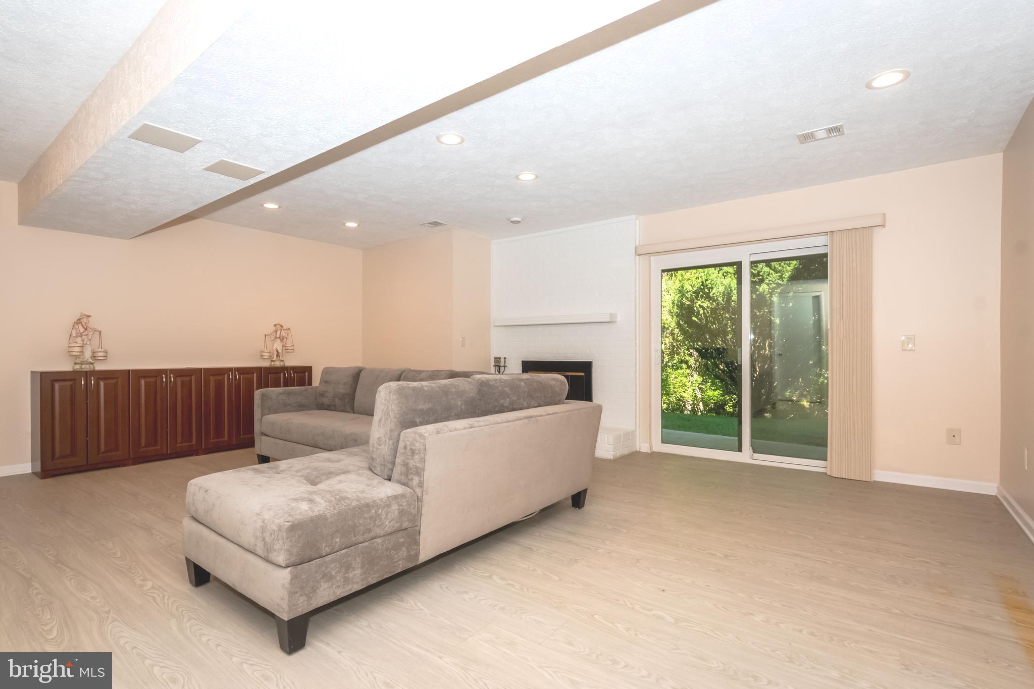 VALLEYWOOD AT FIVE FARMS - Residential