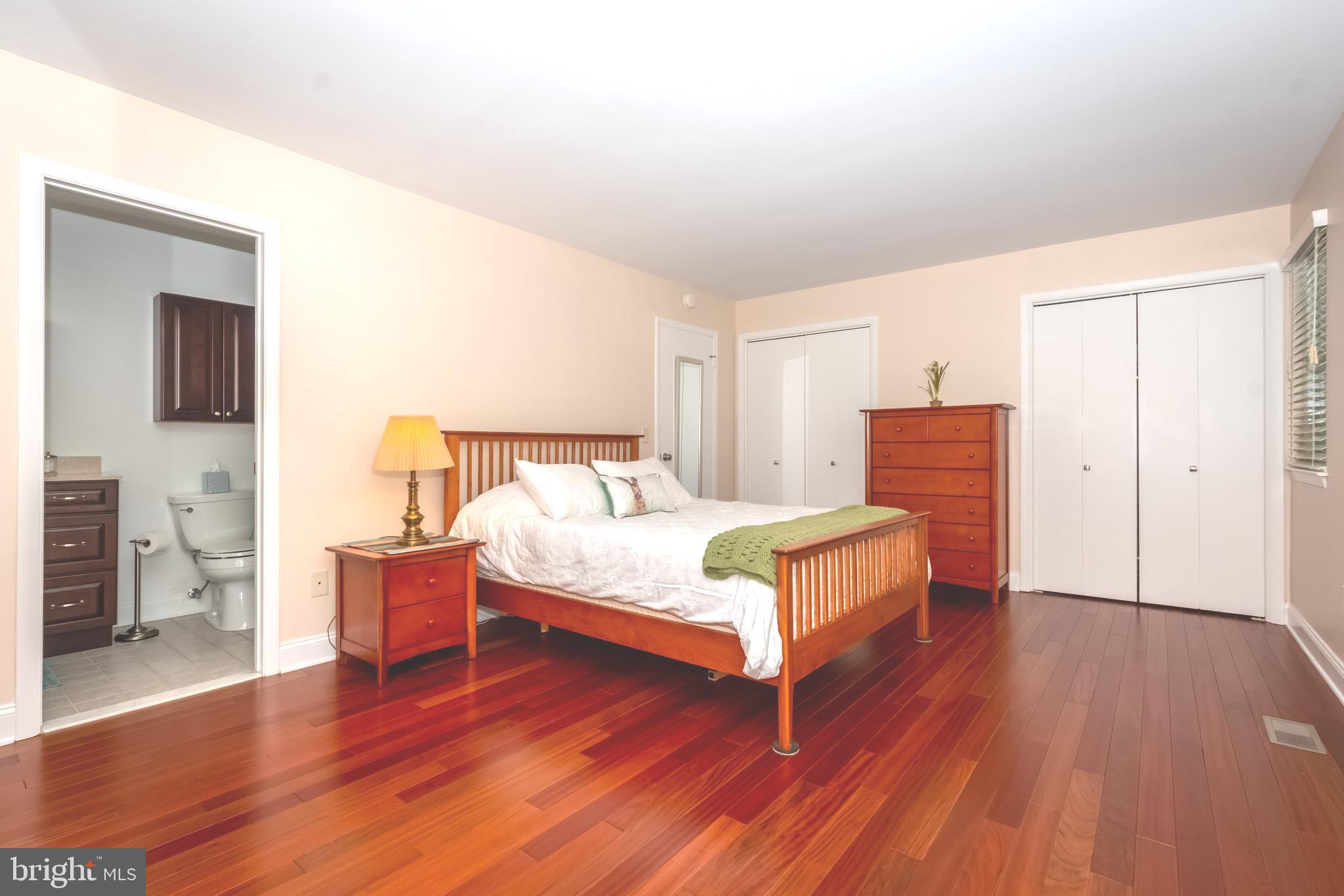 VALLEYWOOD AT FIVE FARMS - Residential