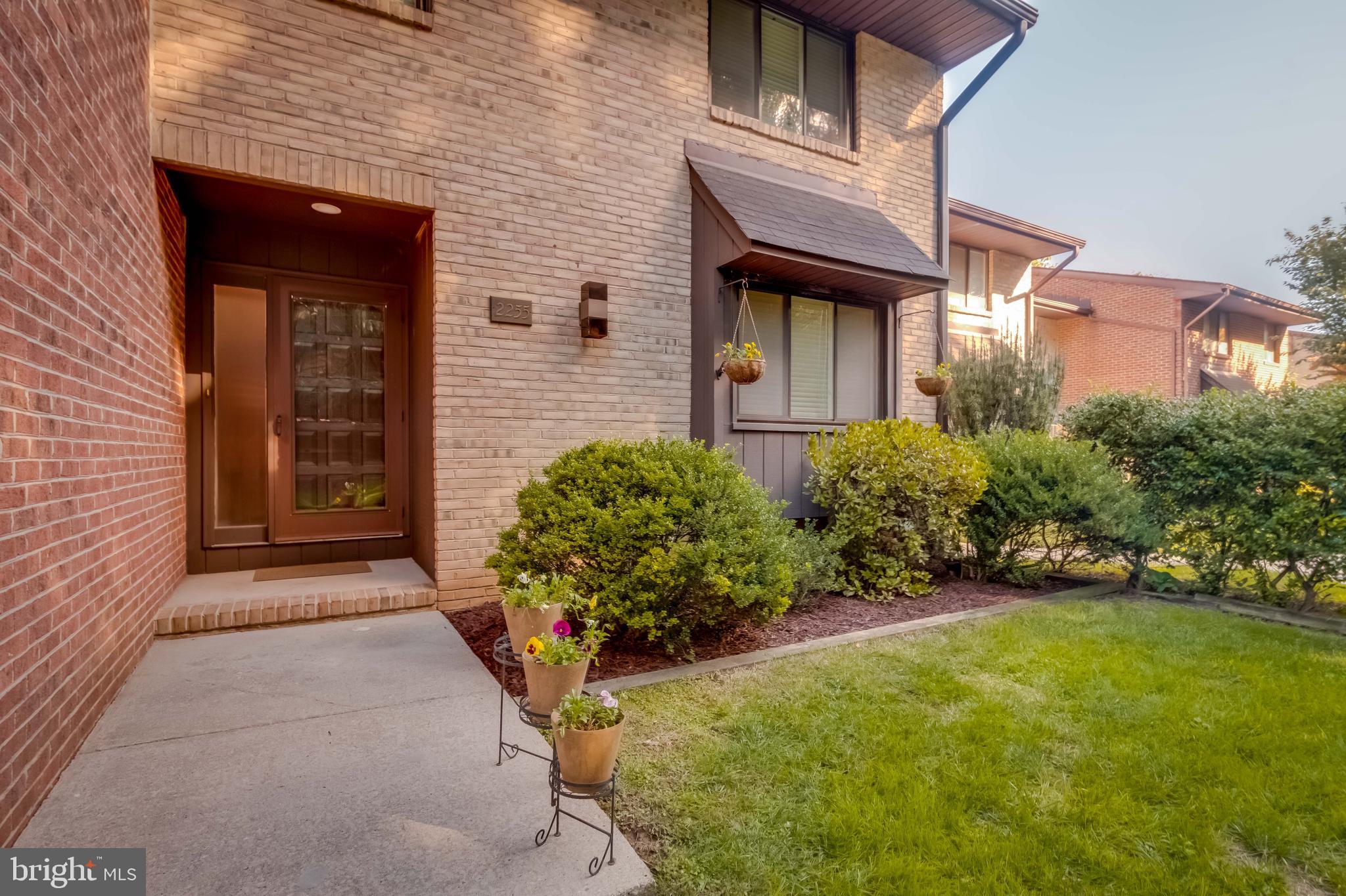 VALLEYWOOD AT FIVE FARMS - Residential