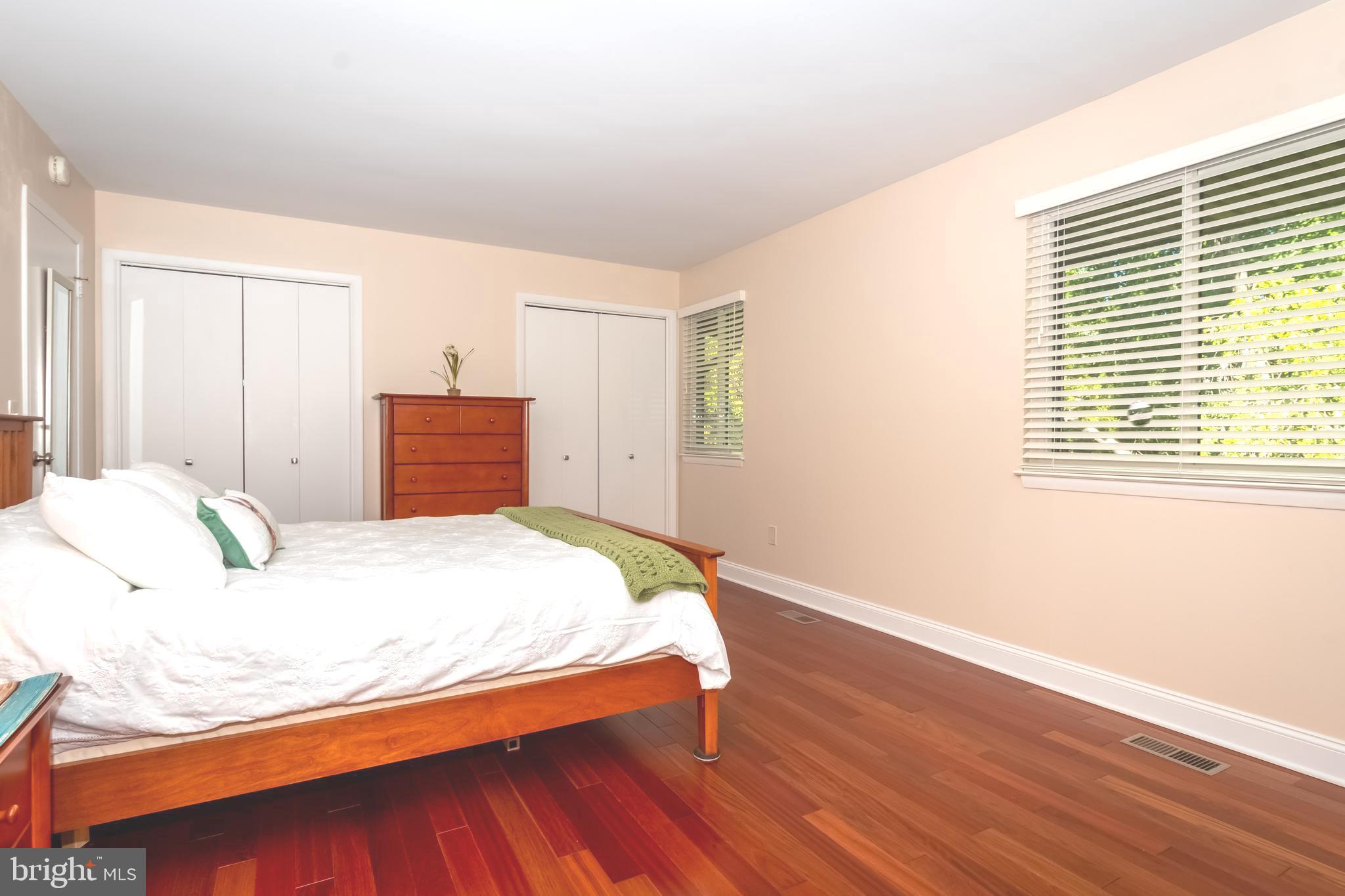 VALLEYWOOD AT FIVE FARMS - Residential