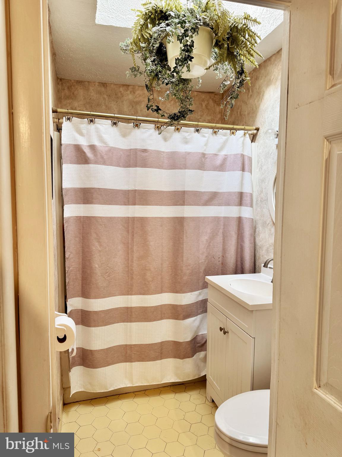 NORRIS HILLS - Residential