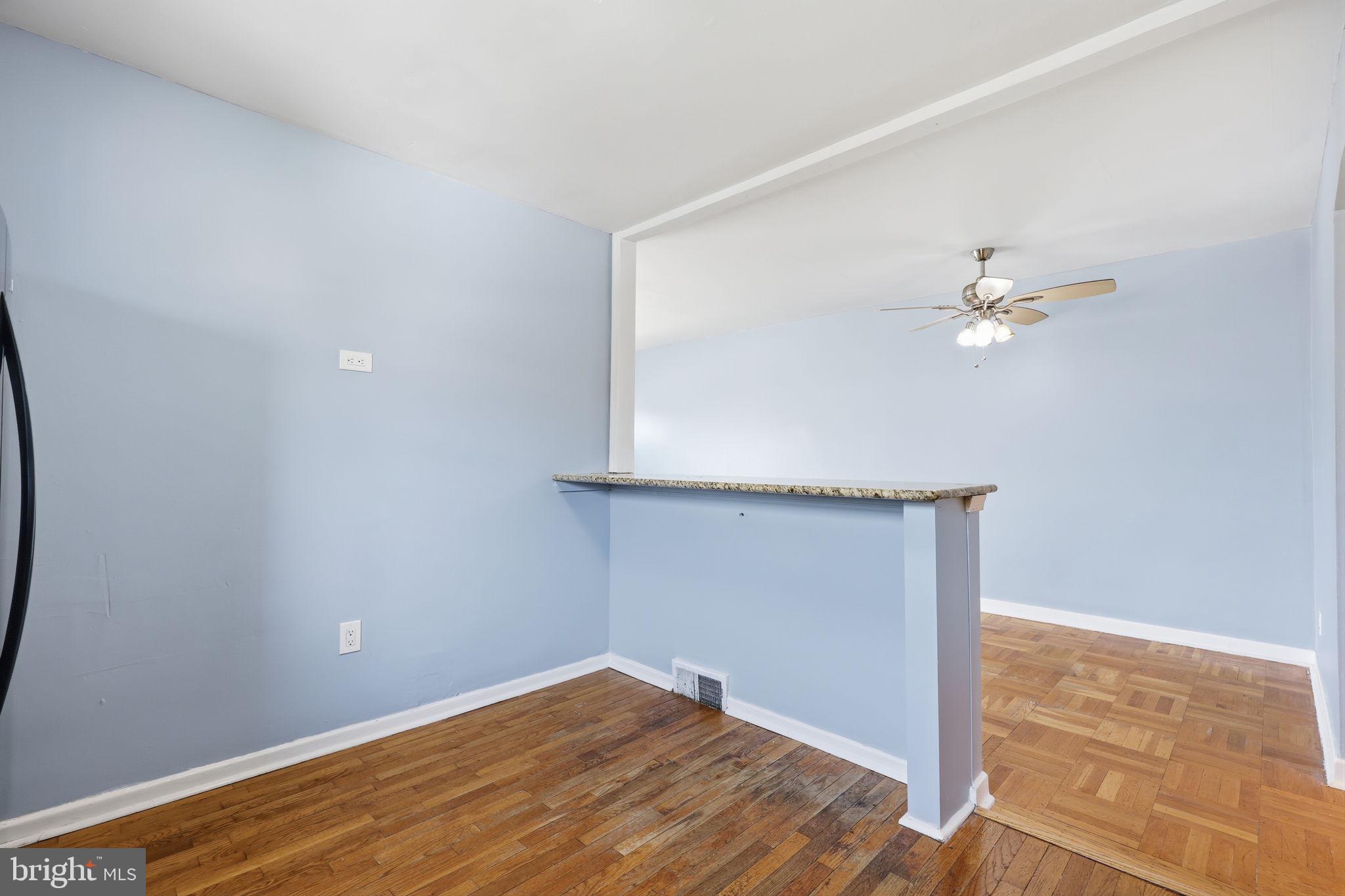 CRISPIN MANOR - Residential