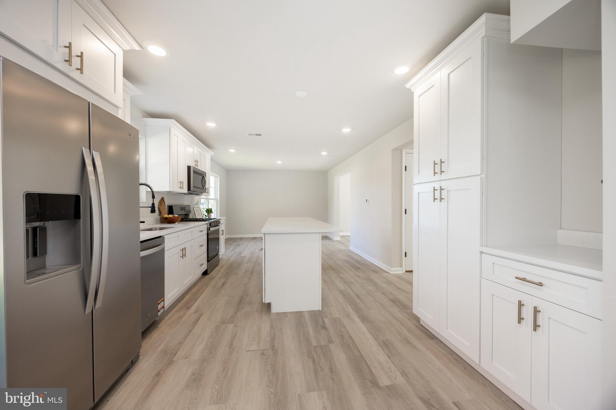 CALNSHIRE ESTATES - Residential