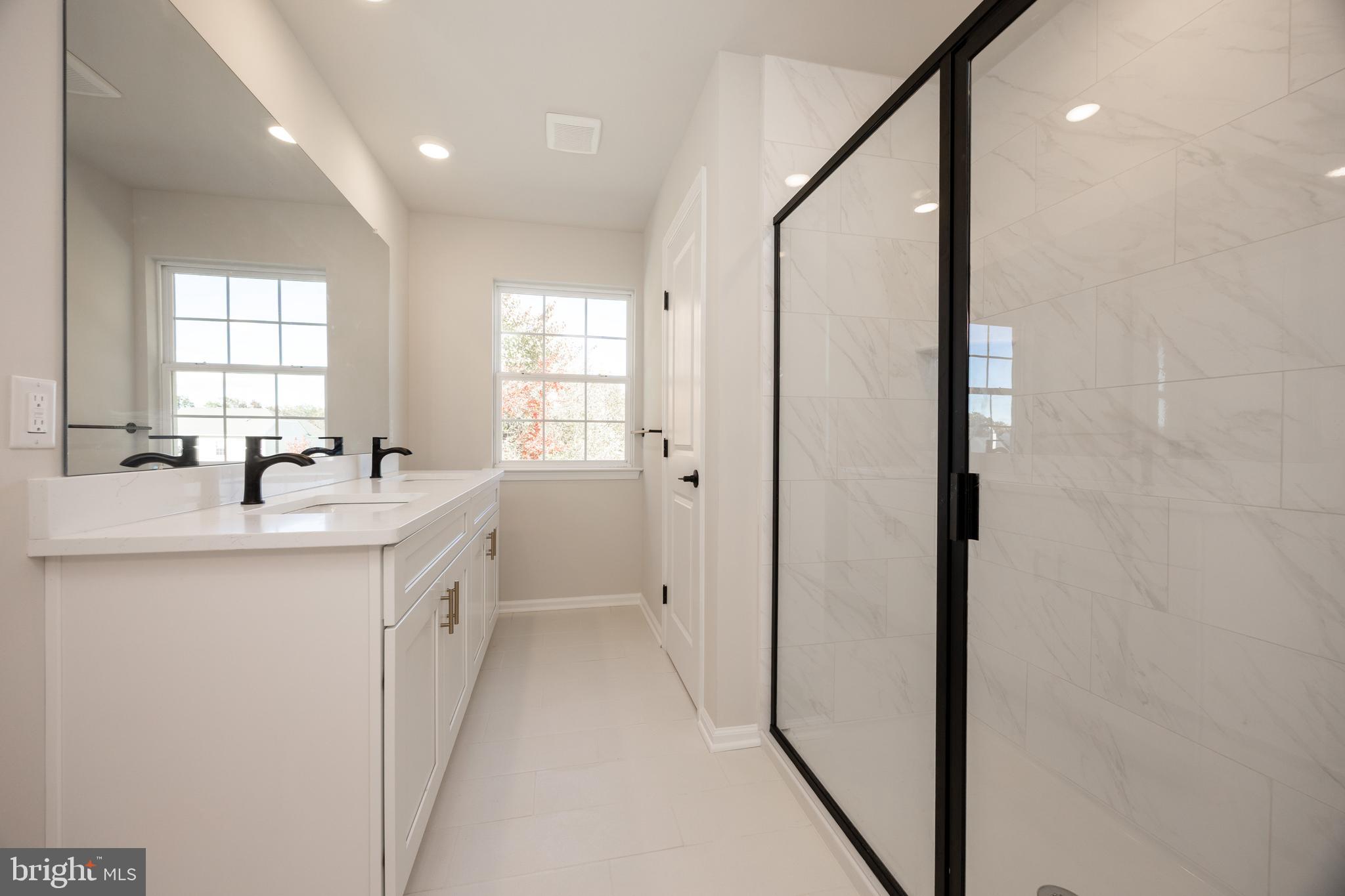 CALNSHIRE ESTATES - Residential