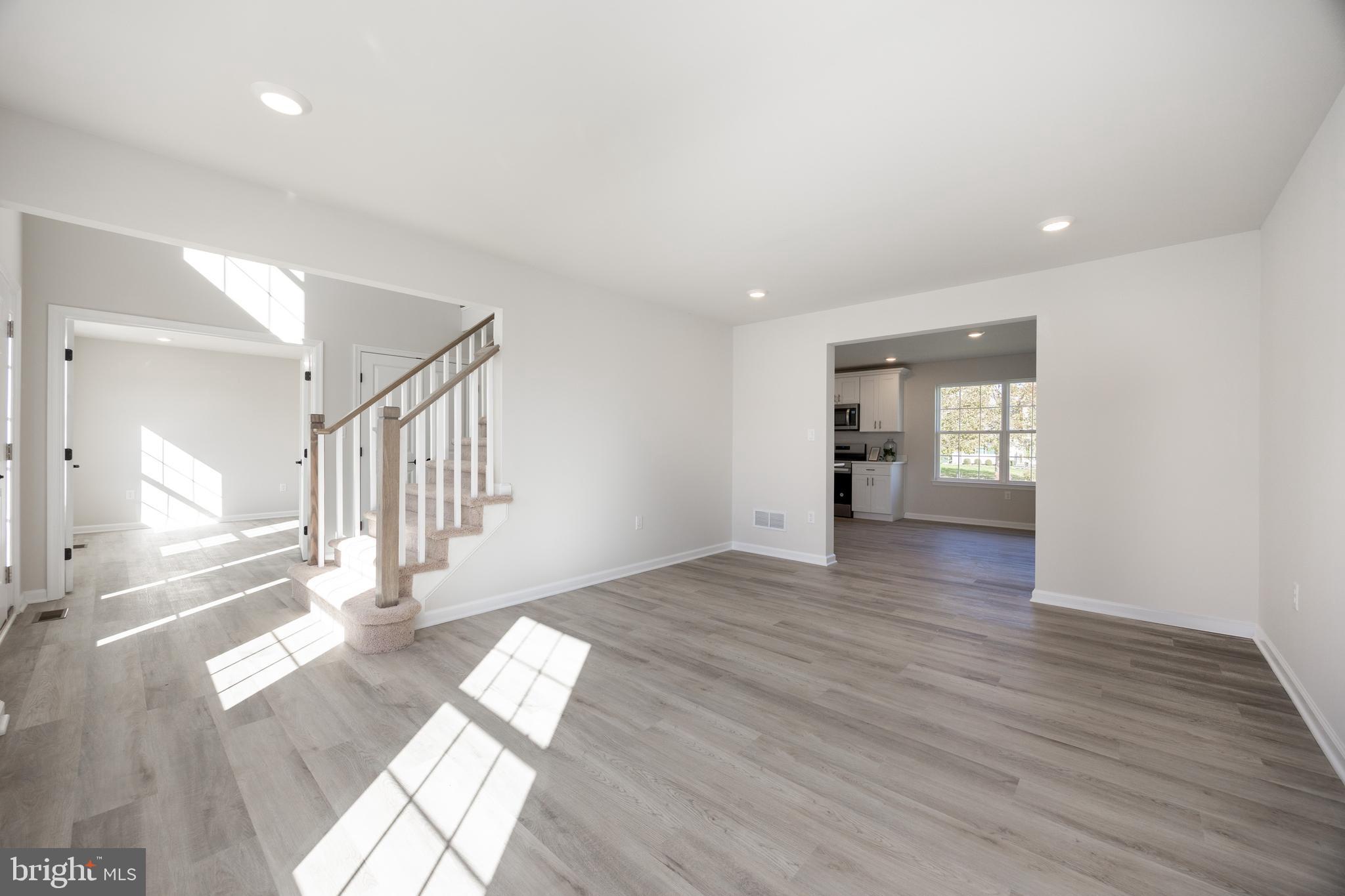 CALNSHIRE ESTATES - Residential