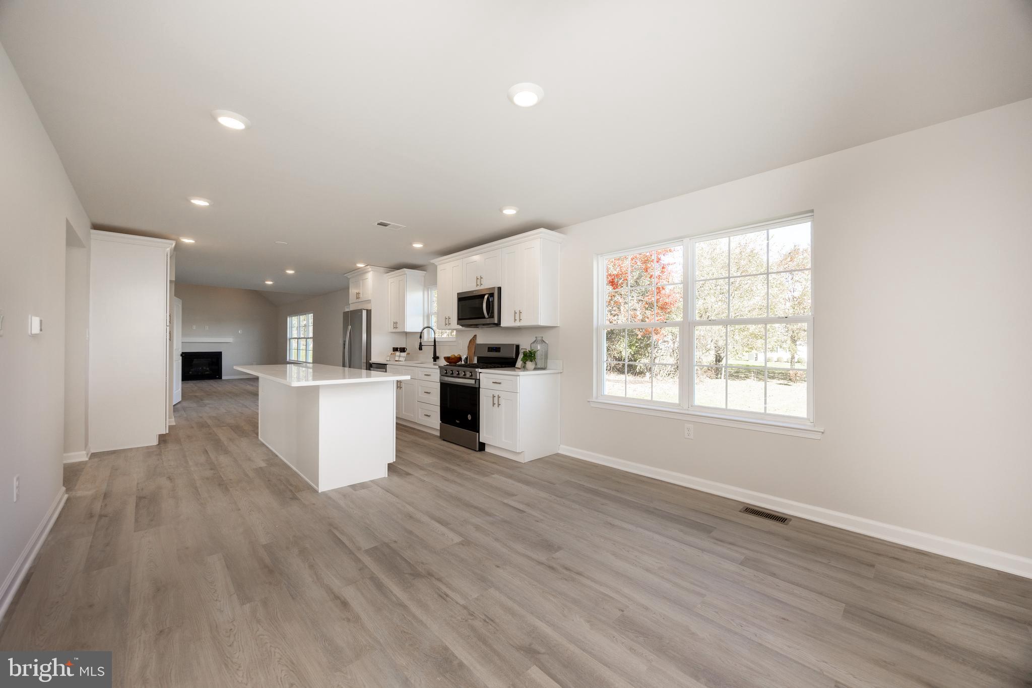 CALNSHIRE ESTATES - Residential