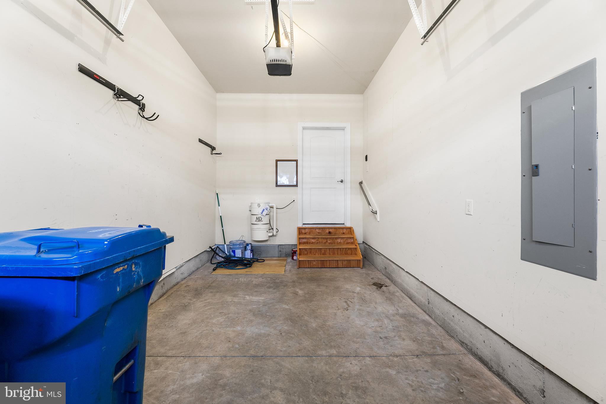 FAIRWAY VILLAGE - Residential
