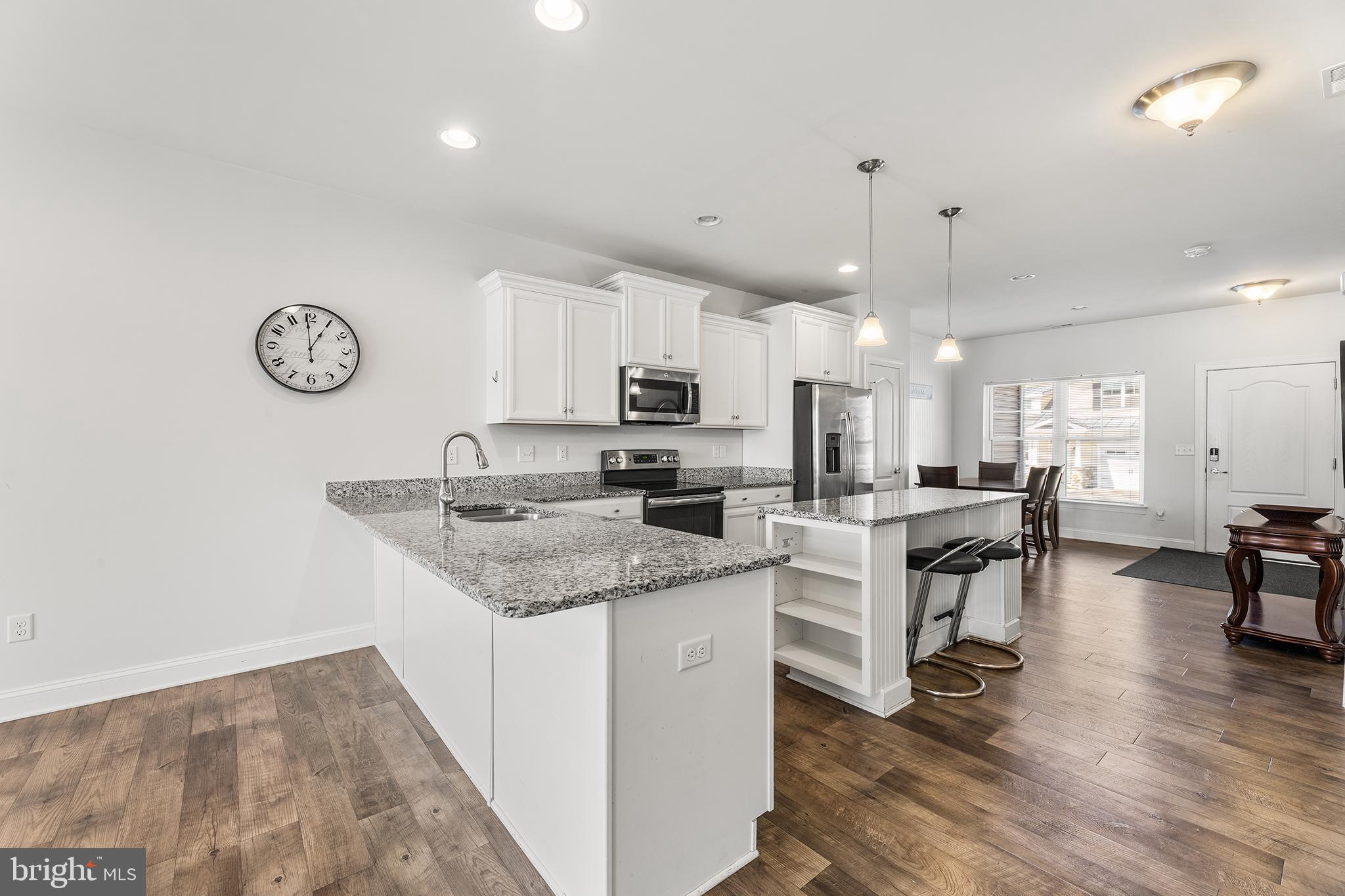 FAIRWAY VILLAGE - Residential